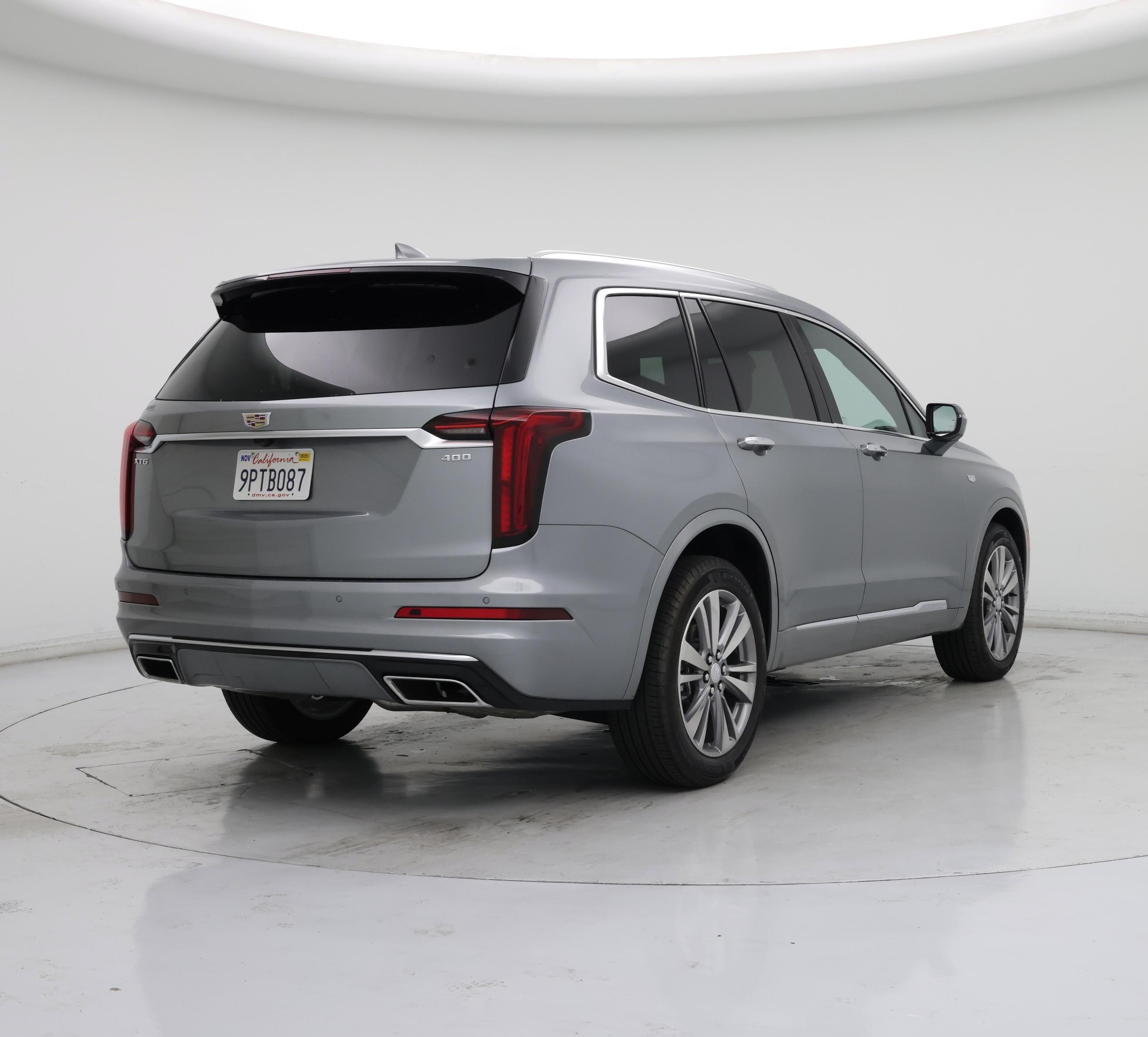Thumbnail: 2025 Cadillac XT6 - 8