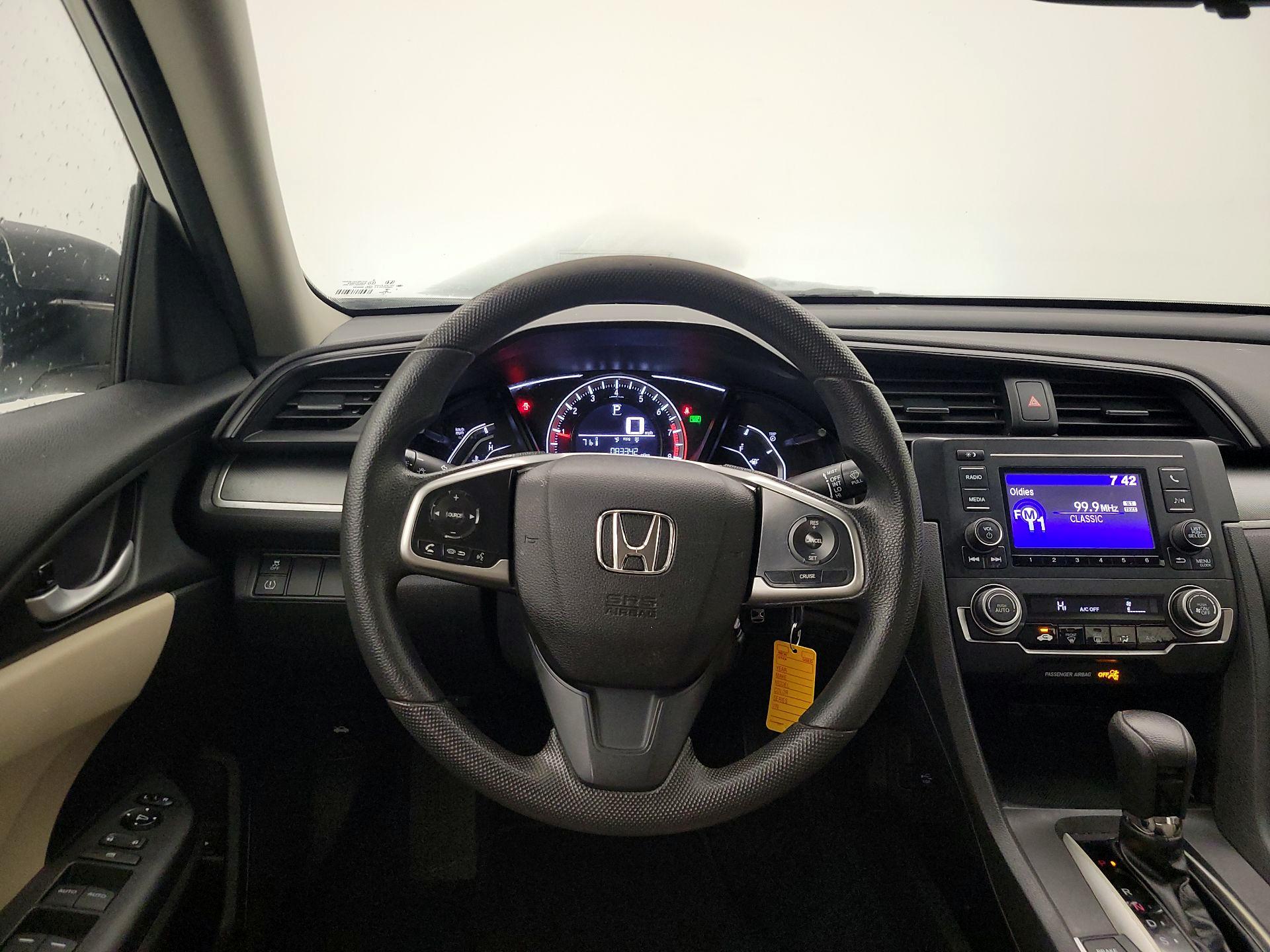 Thumbnail: 2017 Honda Civic - 10
