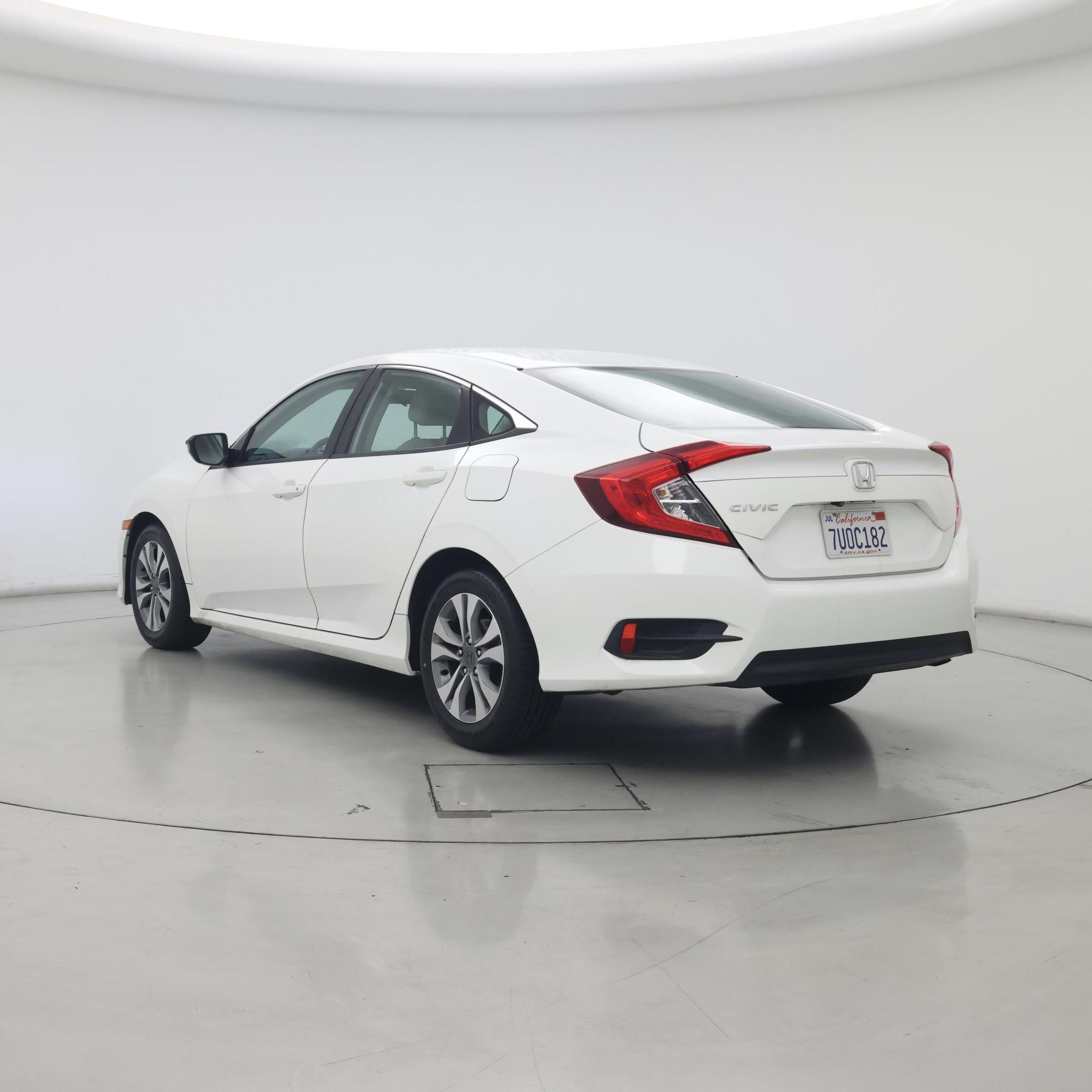 Thumbnail: 2017 Honda Civic - 2