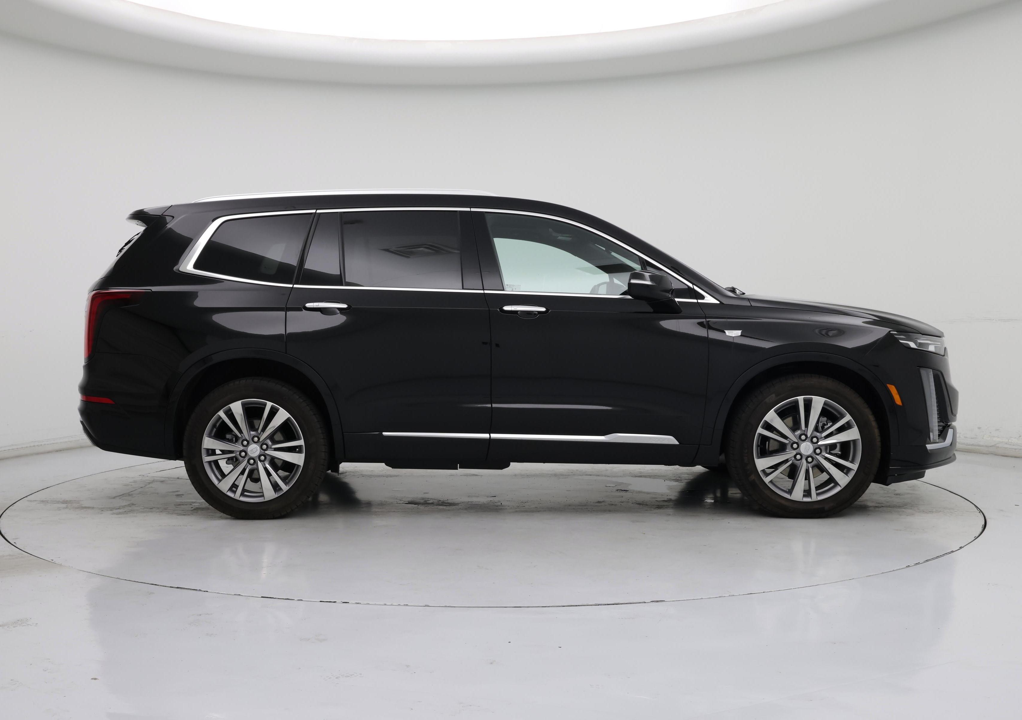 Thumbnail: 2025 Cadillac XT6 - 7