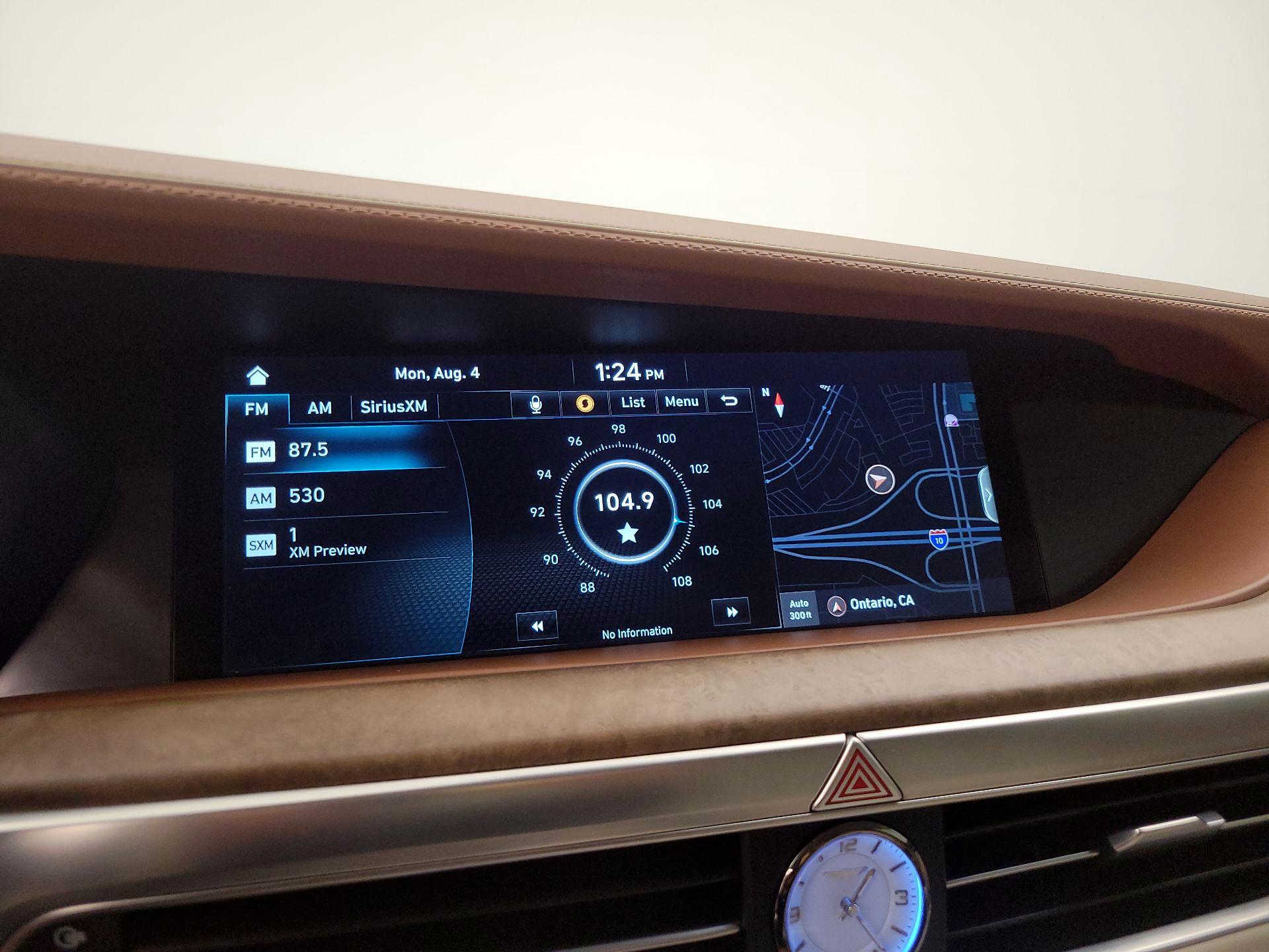 Thumbnail: 2021 Genesis G90 - 16