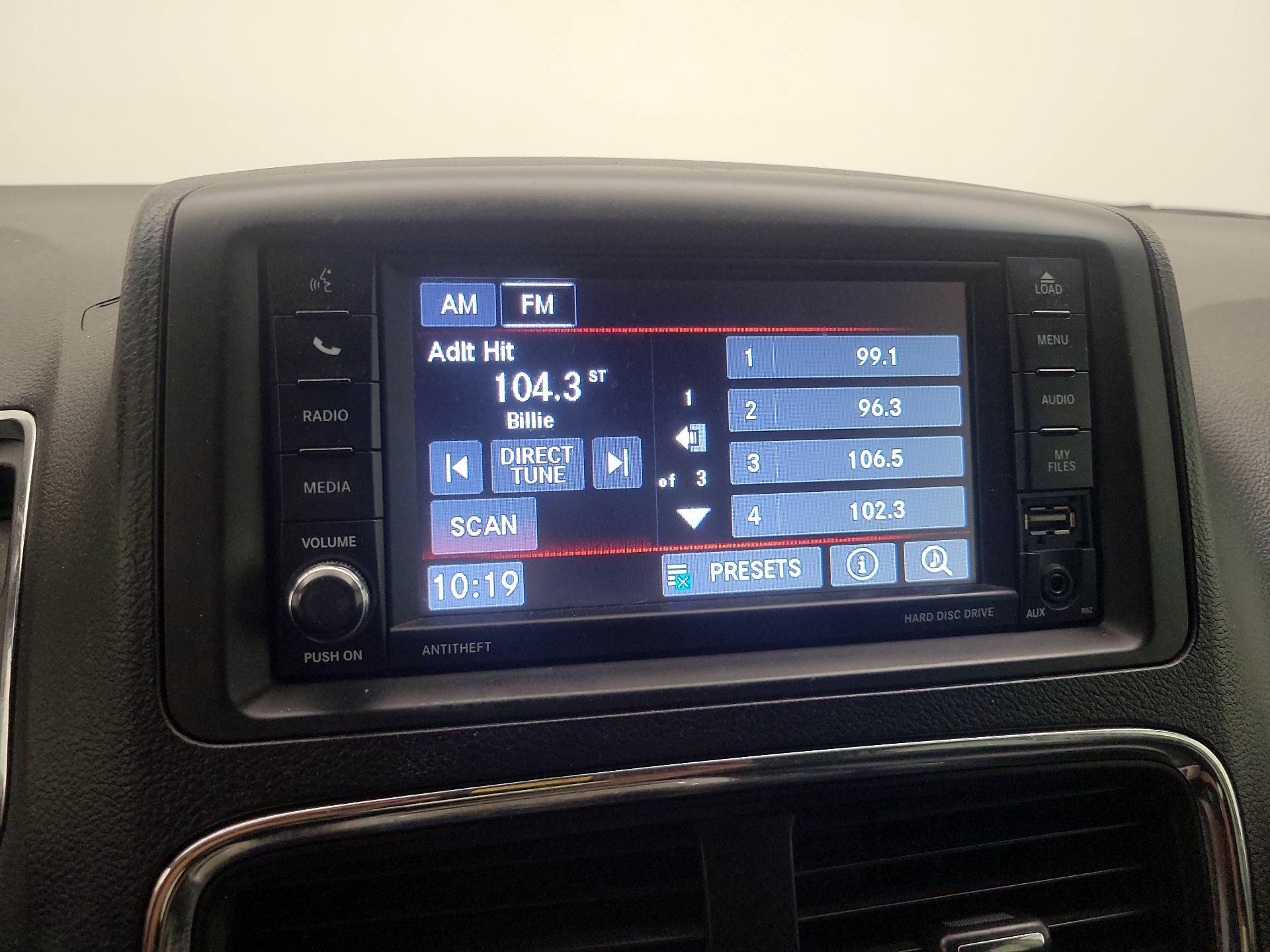 Thumbnail: 2017 Dodge Grand Caravan - 15