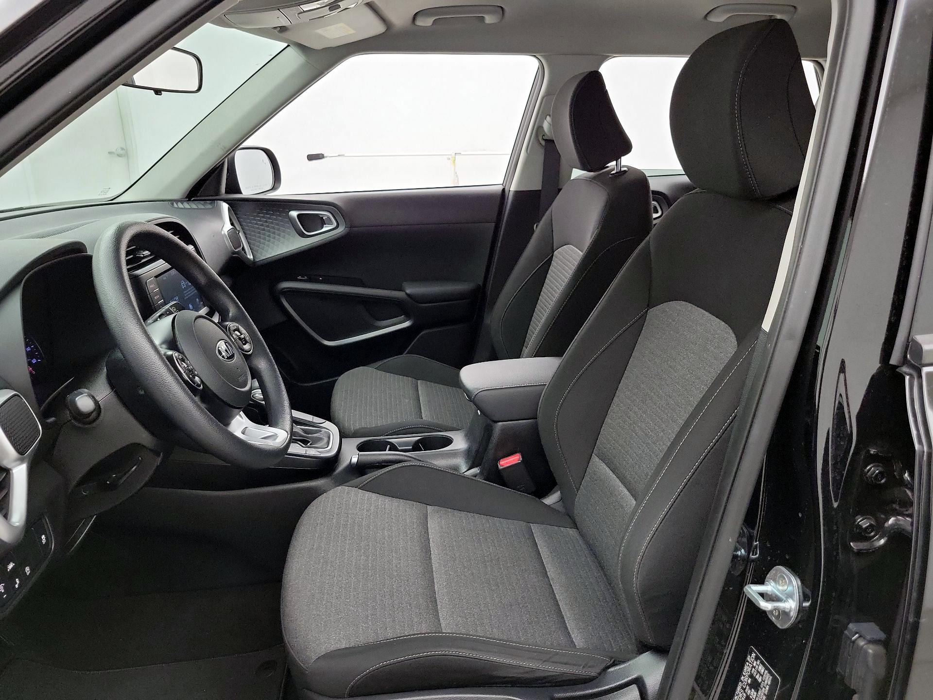 Thumbnail: 2020 Kia Soul - 11