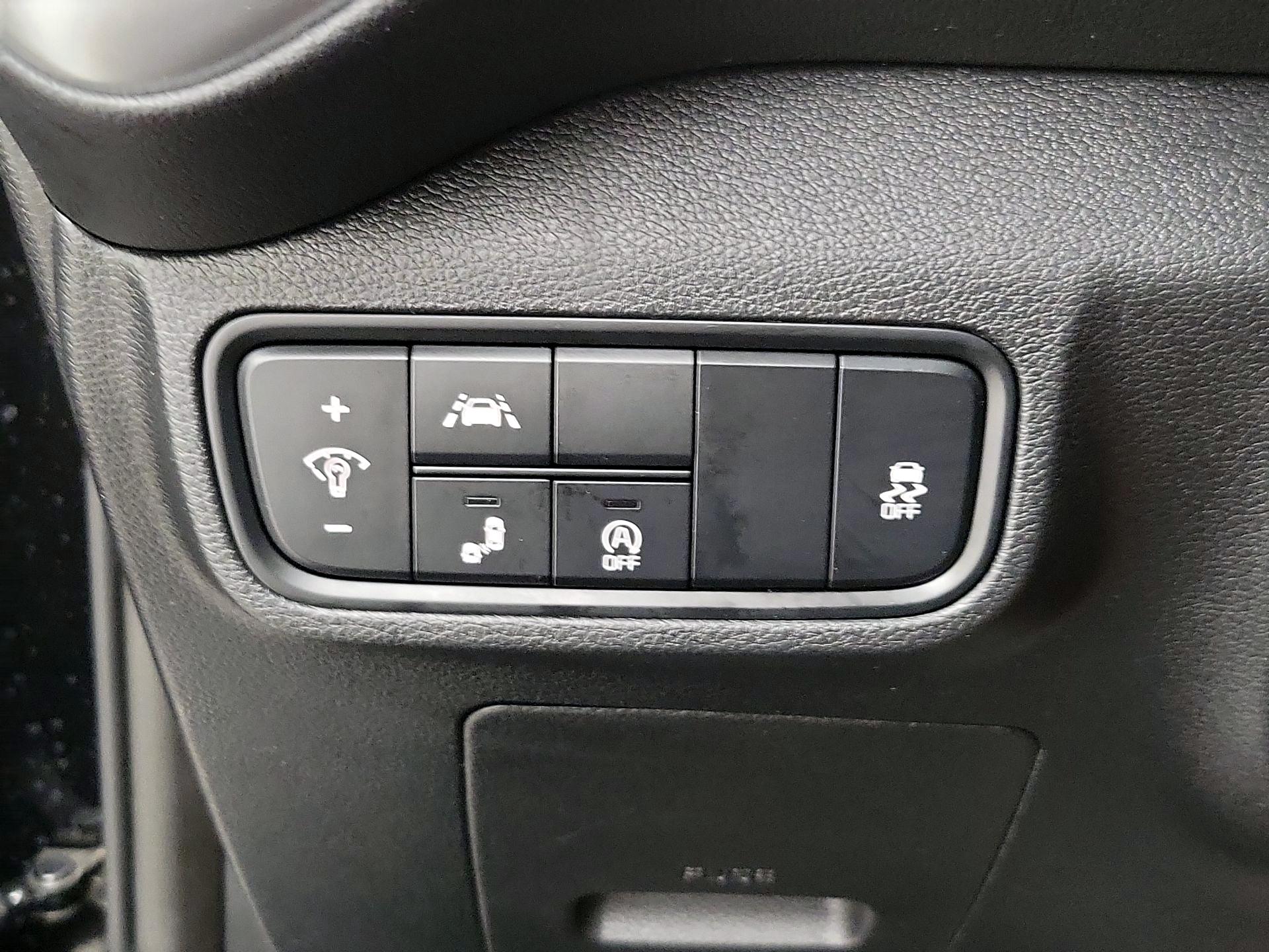 Thumbnail: 2020 Kia Soul - 13