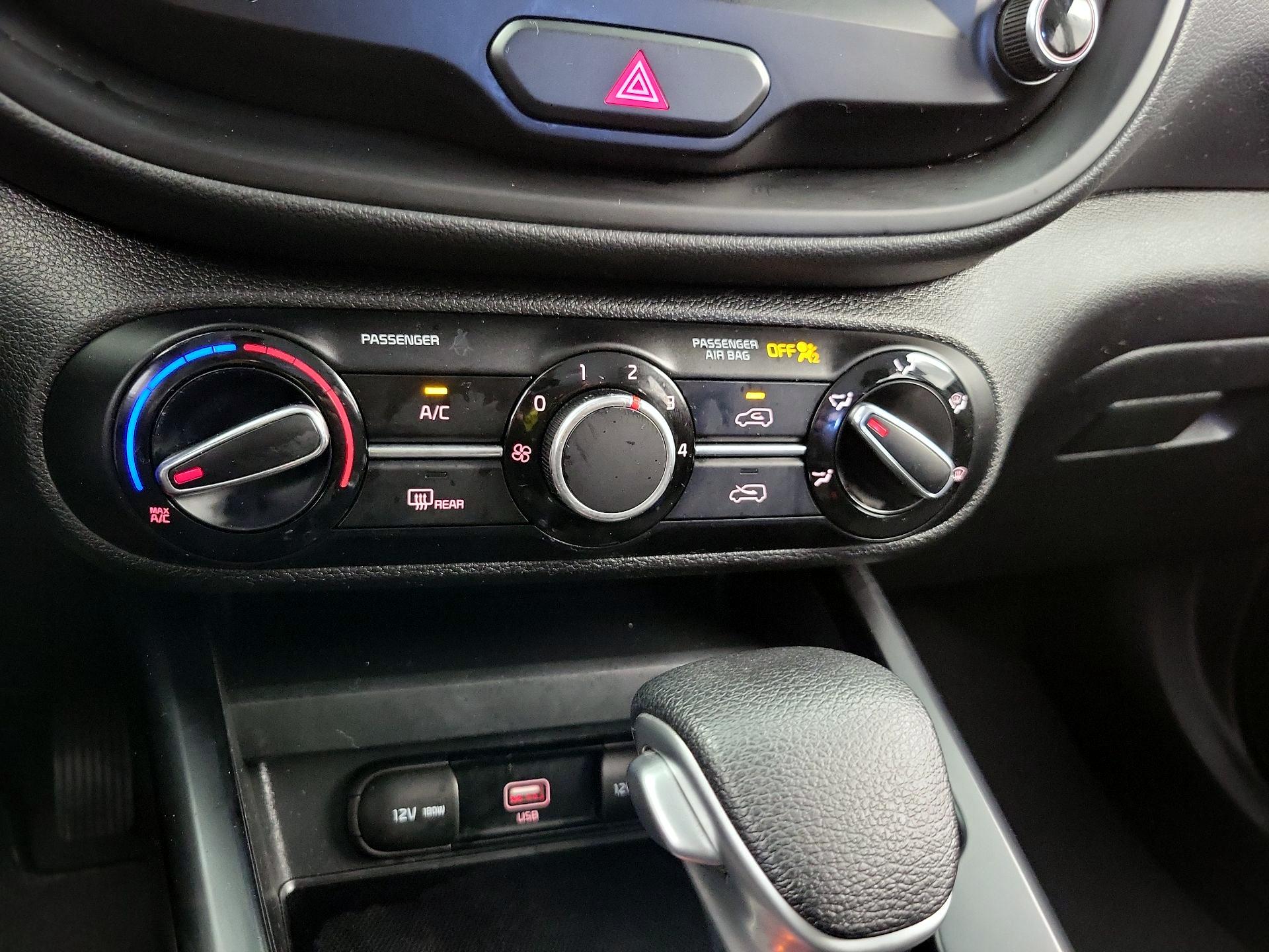 Thumbnail: 2020 Kia Soul - 16