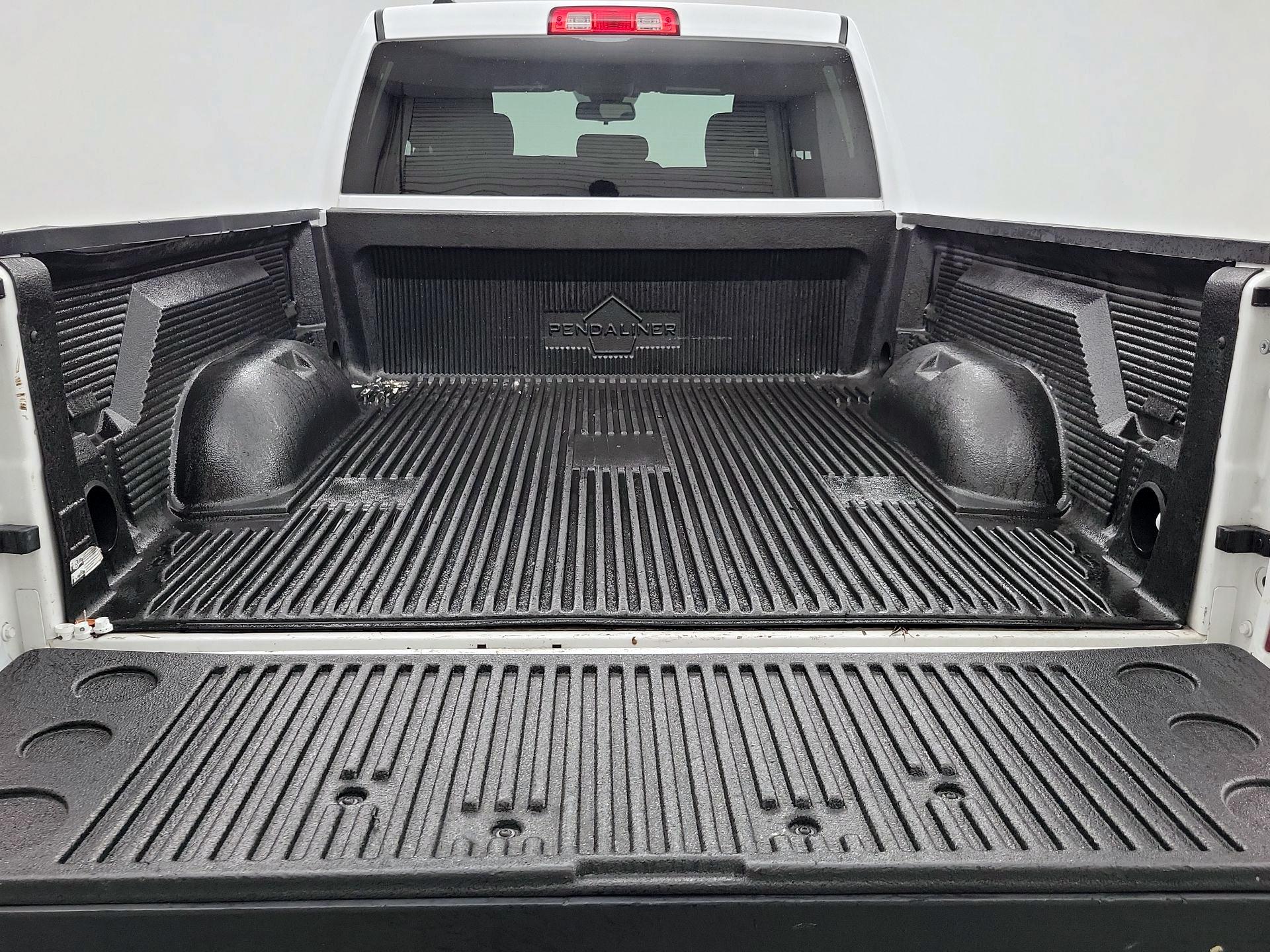 Thumbnail: 2021 RAM 1500 Classic - 20
