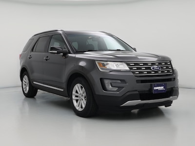 Gray 2017 Ford Explorer XLT
