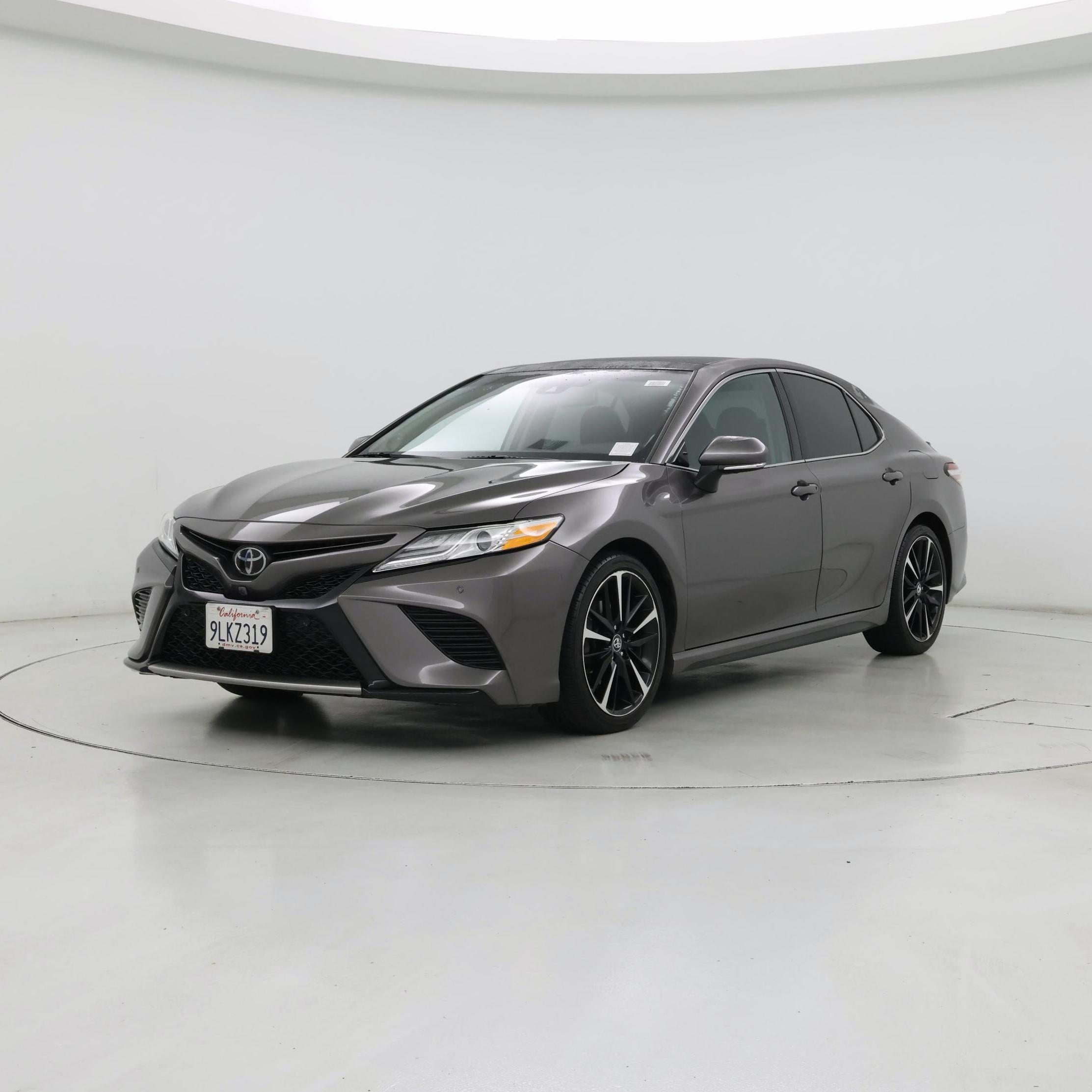 Thumbnail: 2020 Toyota Camry - 4