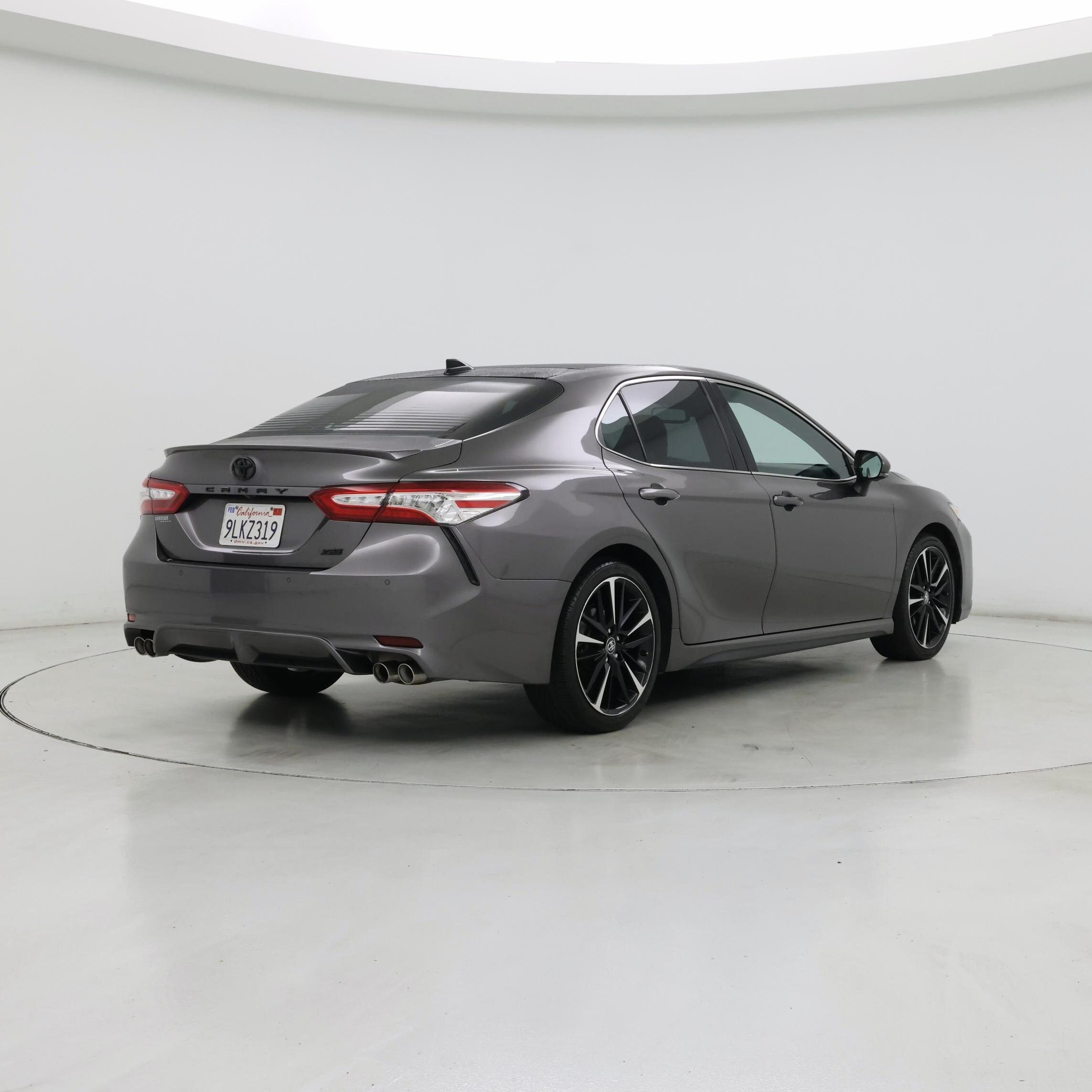 Thumbnail: 2020 Toyota Camry - 8