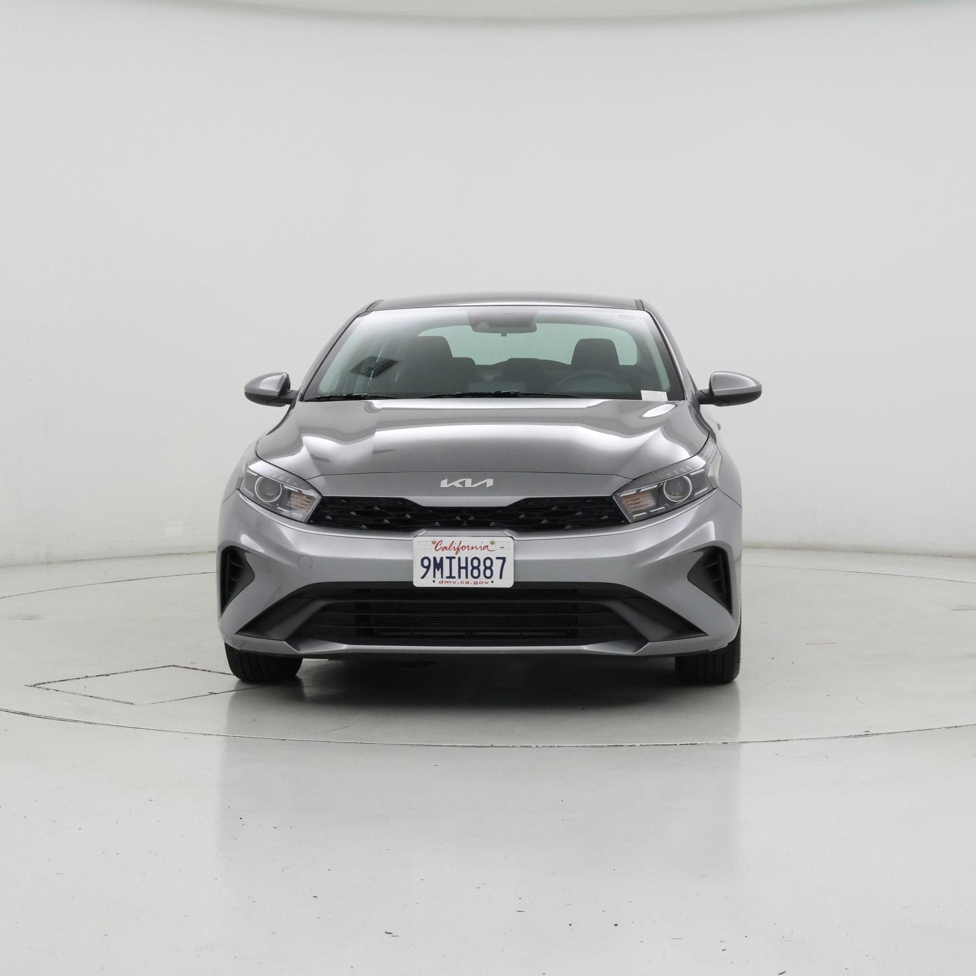 Thumbnail: 2024 Kia Forte - 5