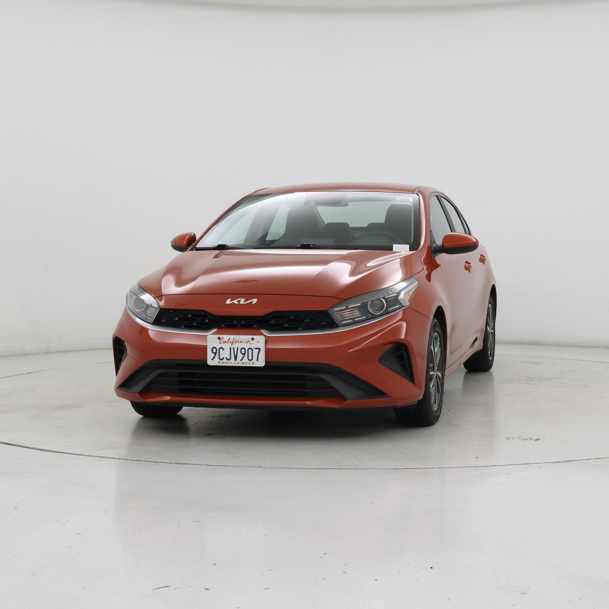 Thumbnail: 2023 Kia Forte - 5