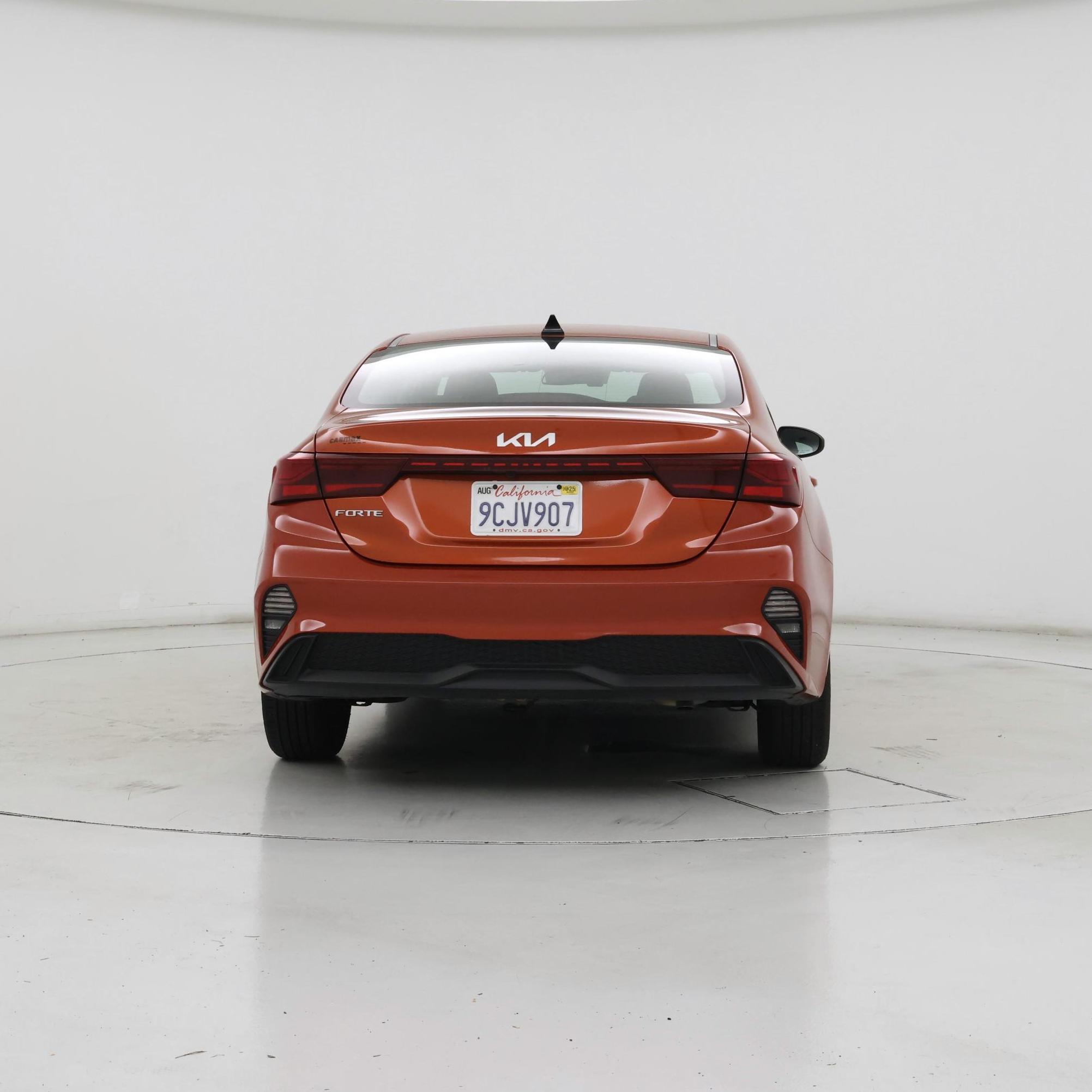 Thumbnail: 2023 Kia Forte - 6