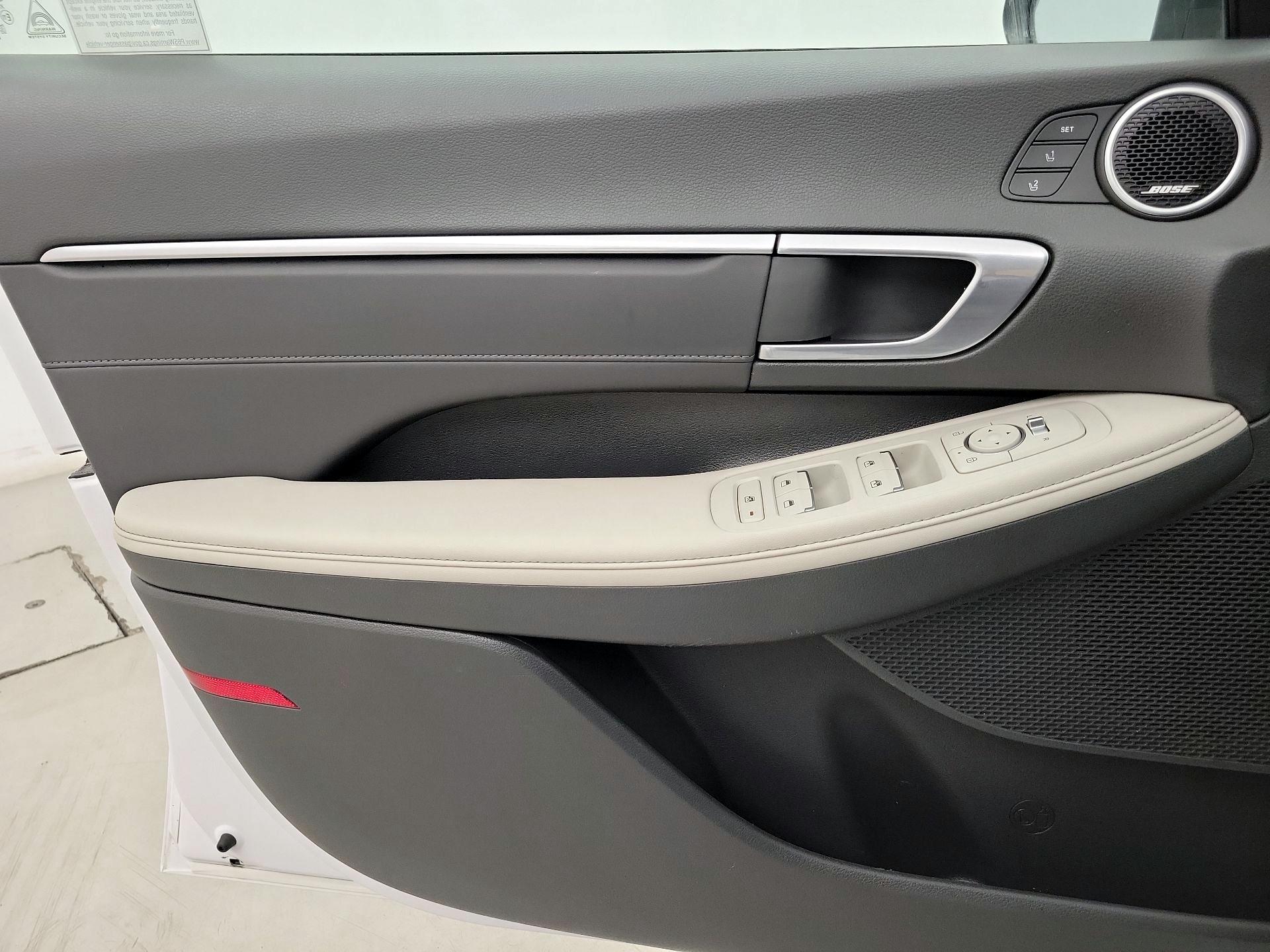Thumbnail: 2023 Hyundai Sonata - 12