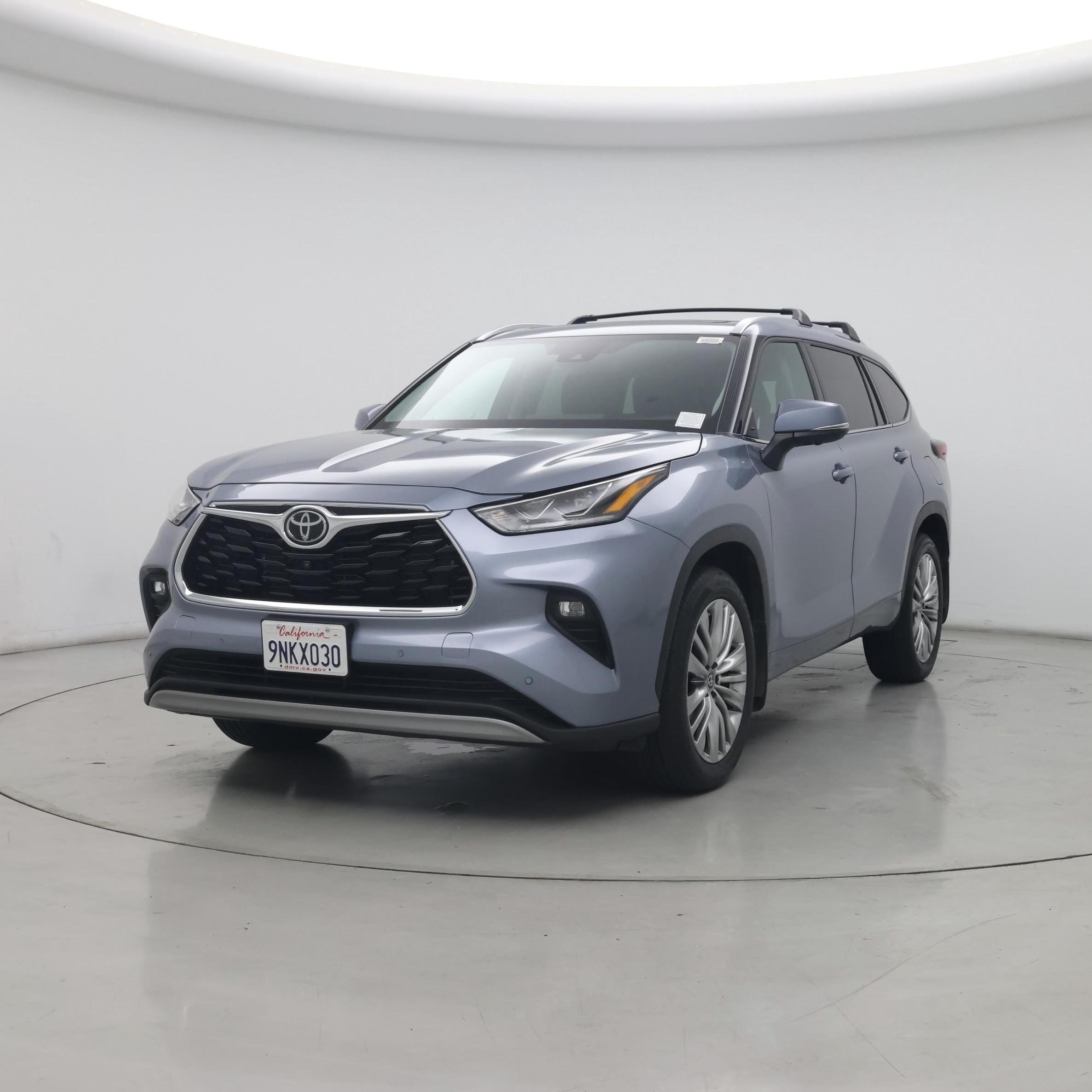 Thumbnail: 2024 Toyota Highlander - 4