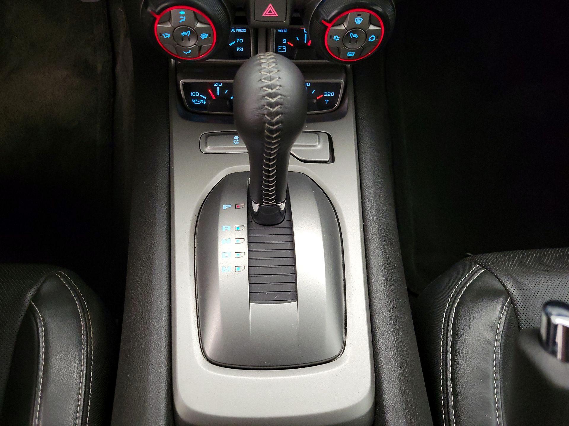 Thumbnail: 2015 Chevrolet Camaro - 18