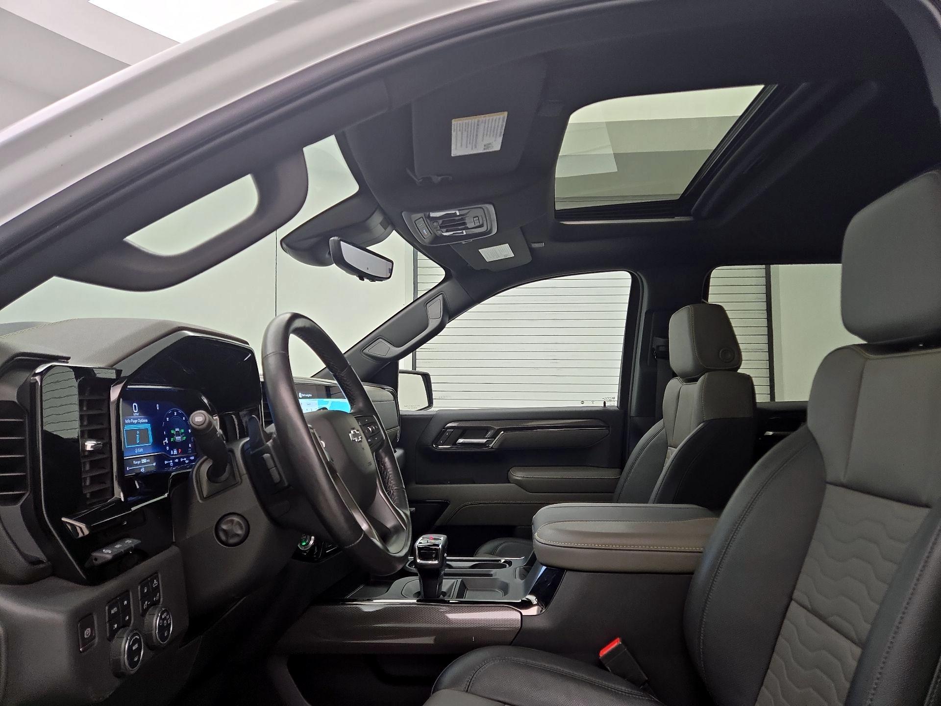 Thumbnail: 2023 Chevrolet Silverado 1500 - 20