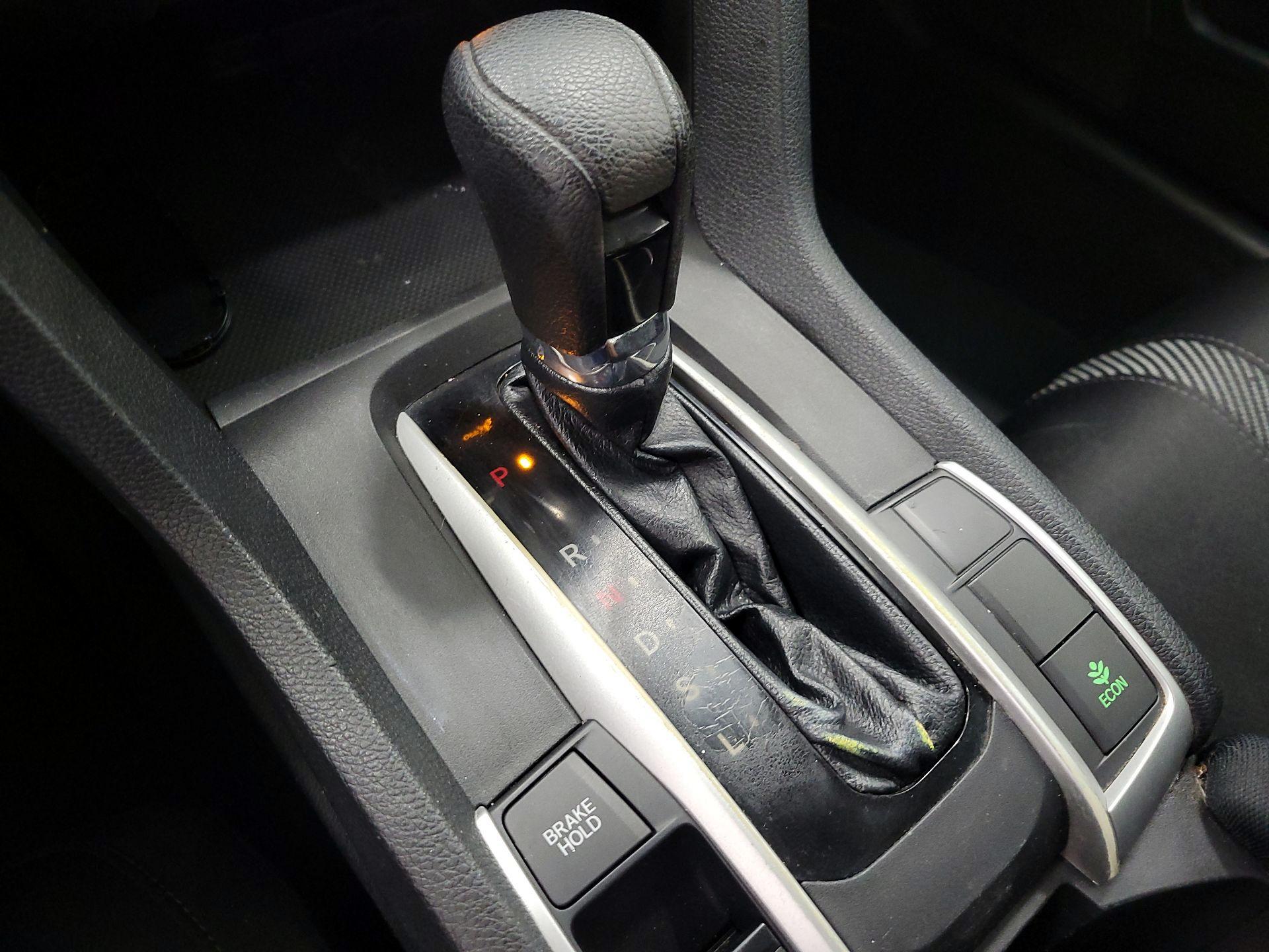 Thumbnail: 2018 Honda Civic - 17