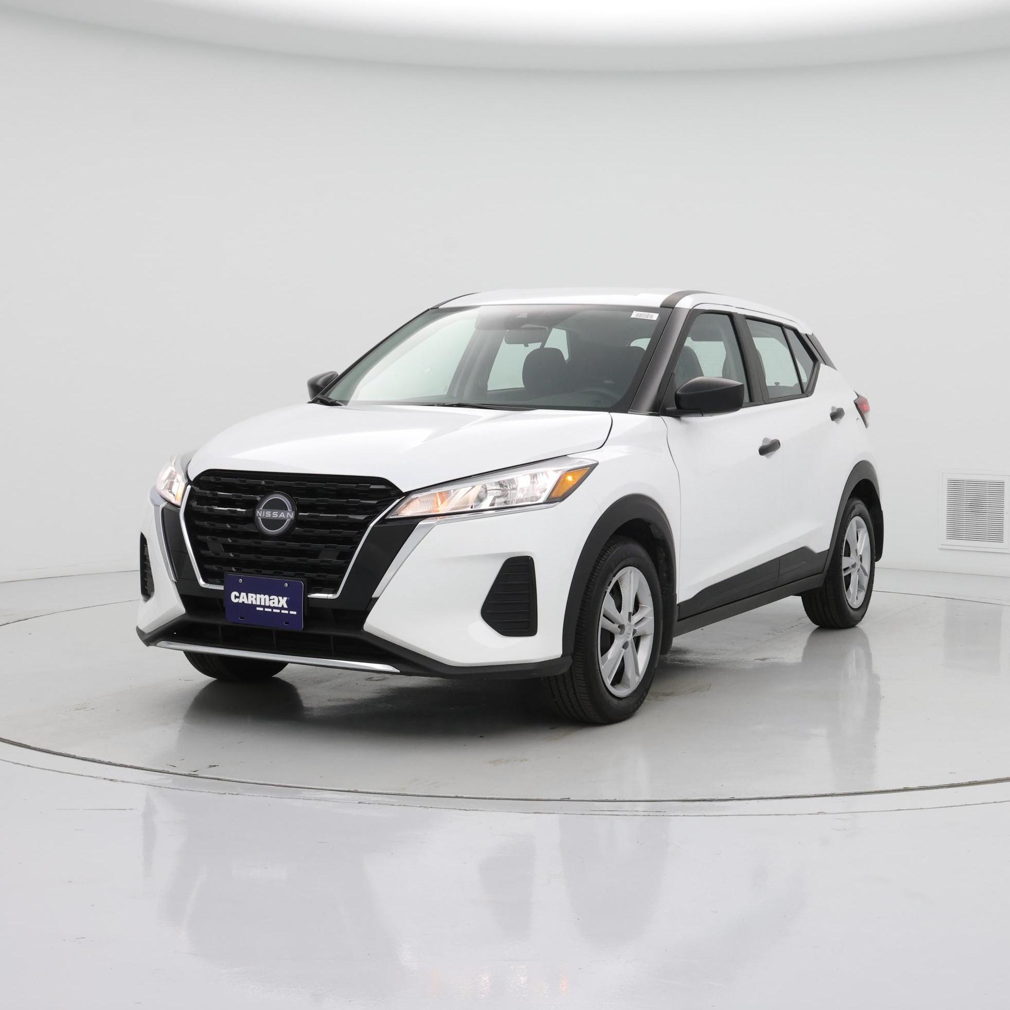Thumbnail: 2024 Nissan Kicks - 4