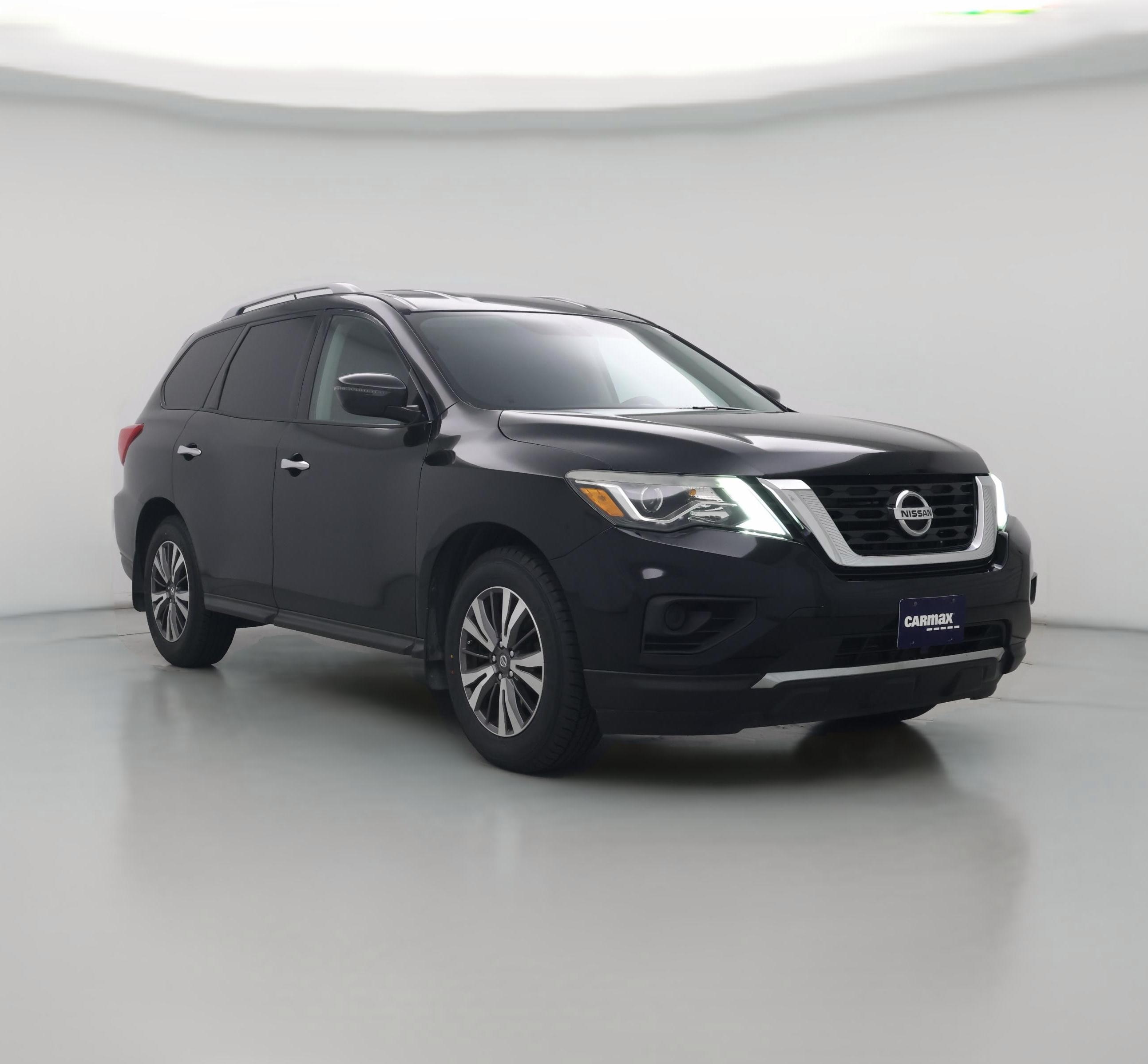 Thumbnail: 2017 Nissan Pathfinder - 1