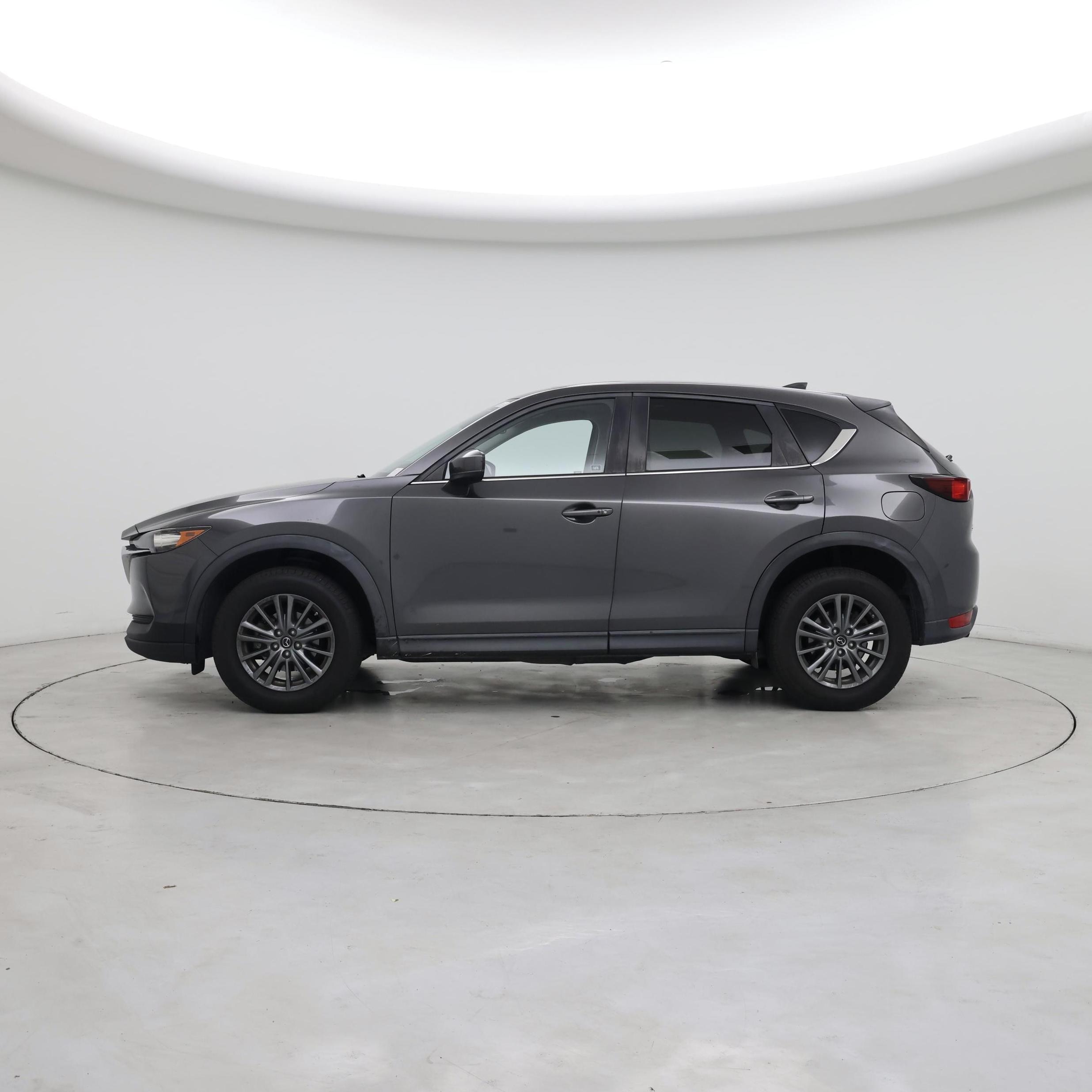 Thumbnail: 2017 Mazda CX-5 - 3