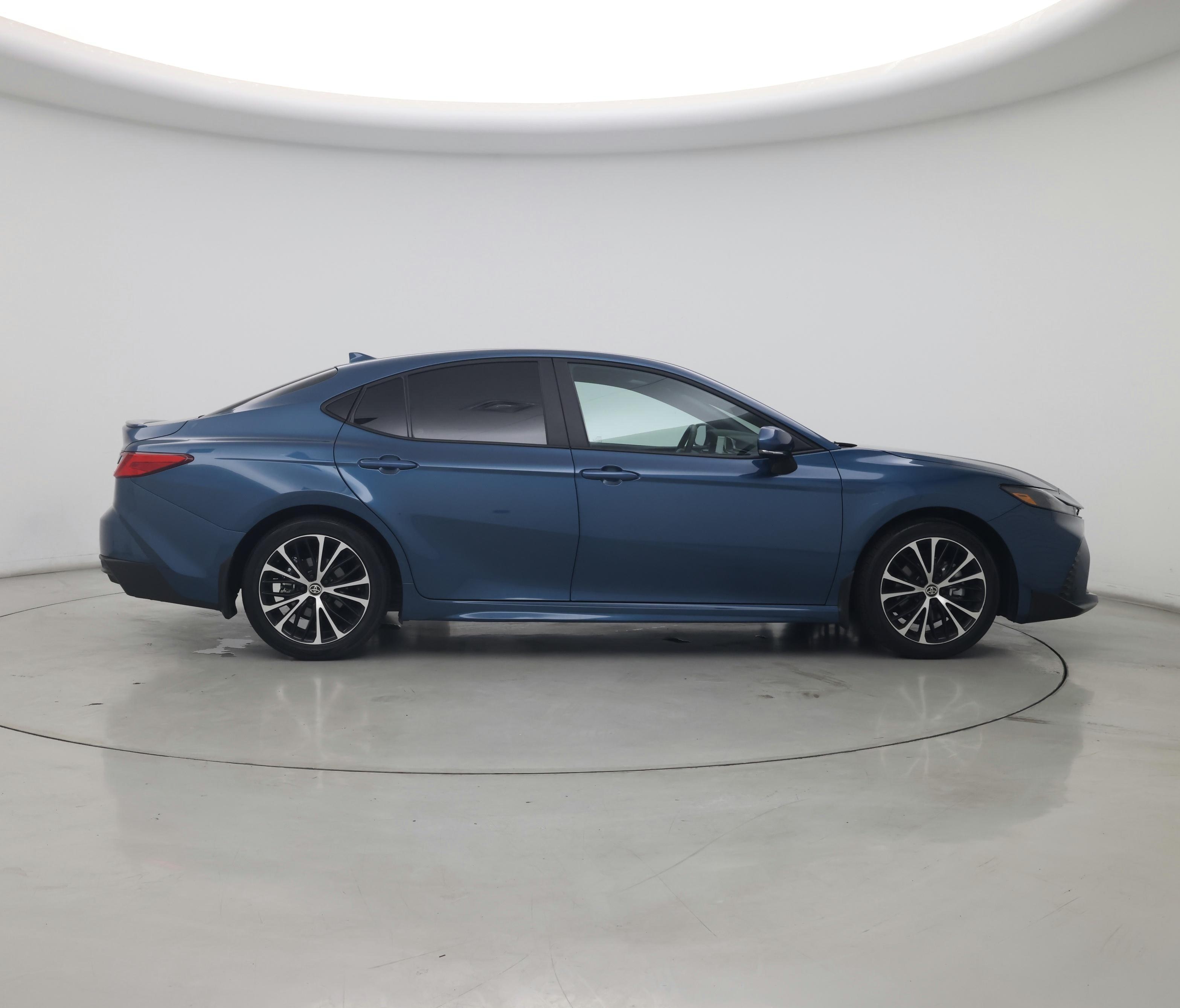 Thumbnail: 2025 Toyota Camry - 7