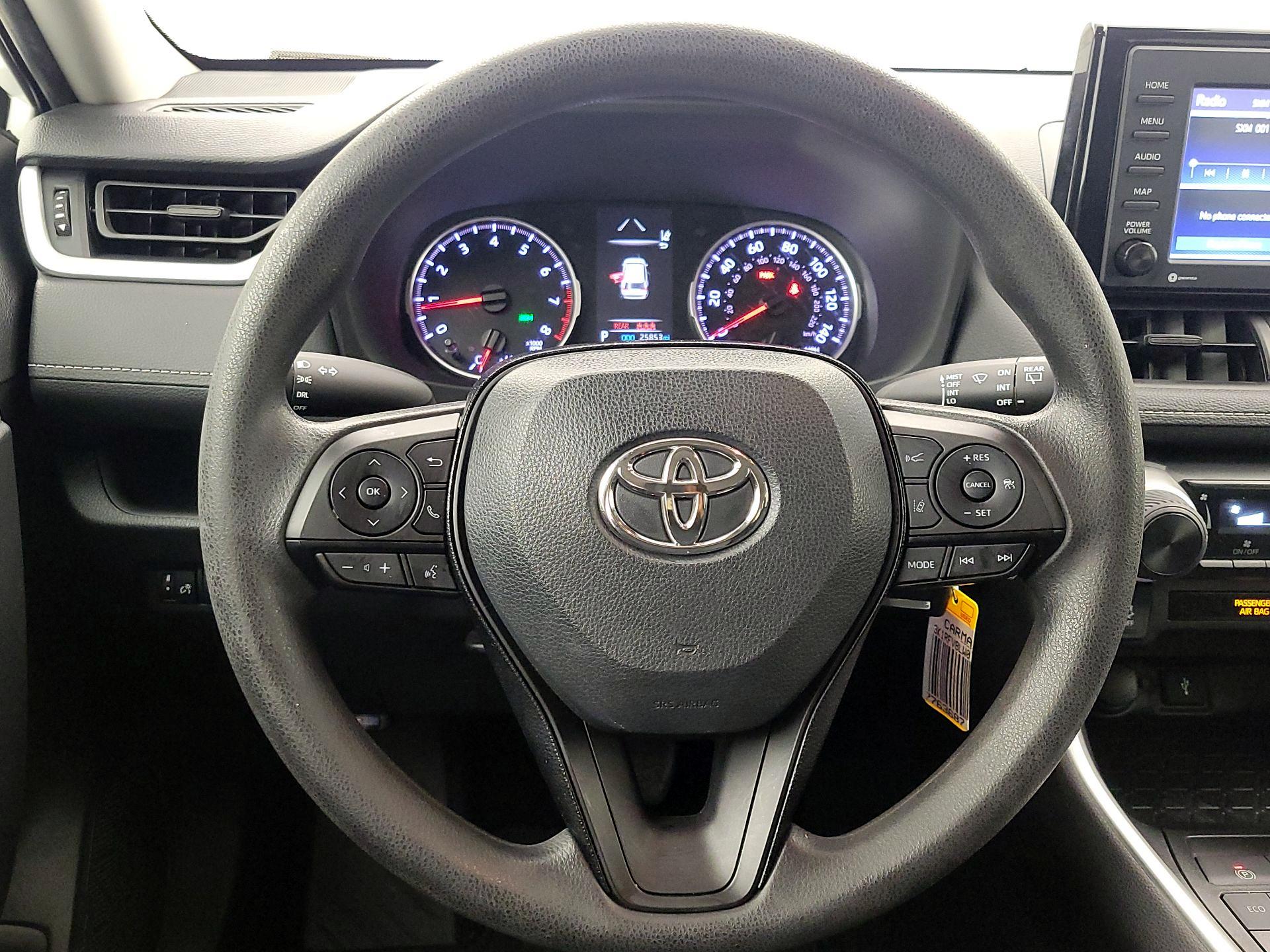 Thumbnail: 2020 Toyota RAV4 - 10