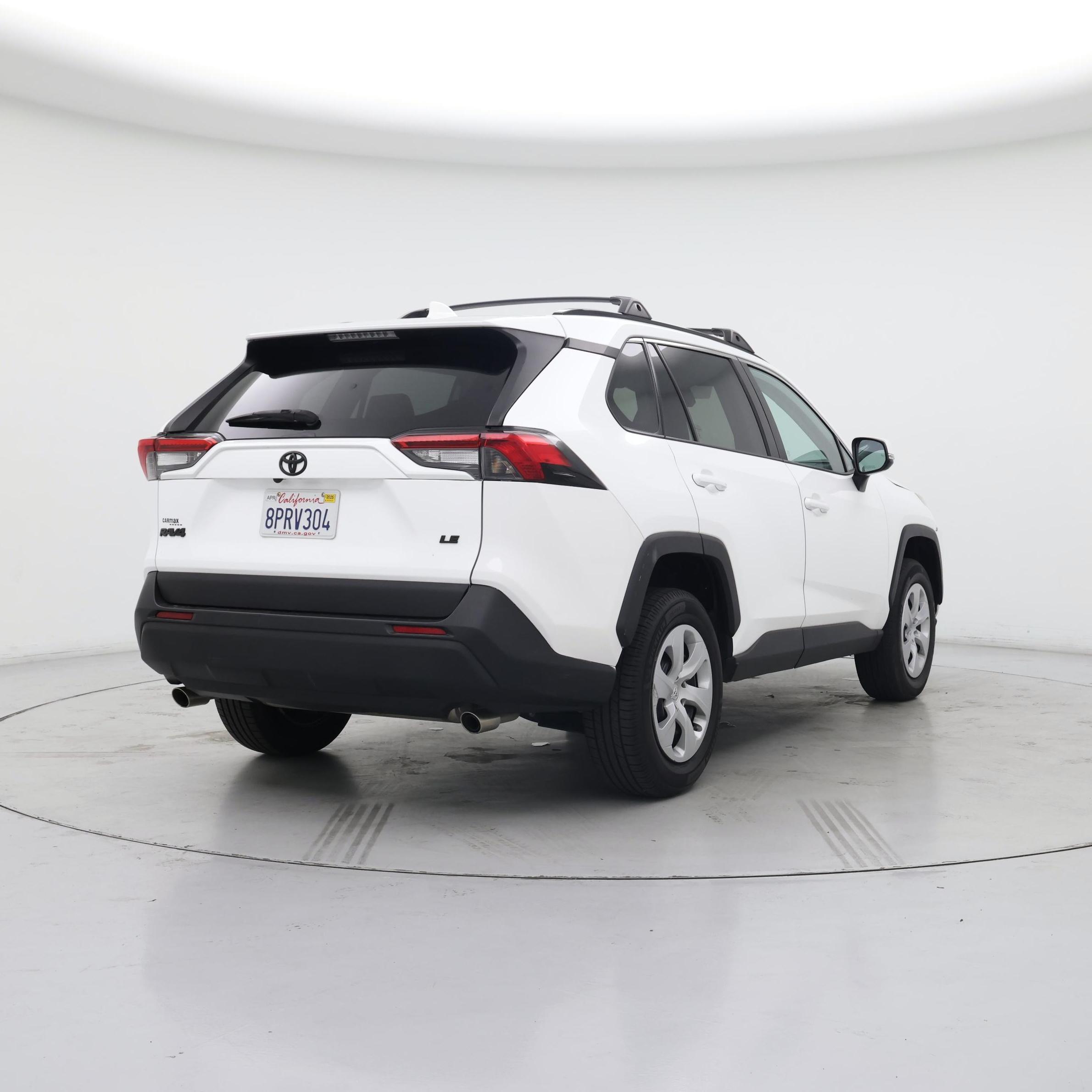 Thumbnail: 2020 Toyota RAV4 - 8