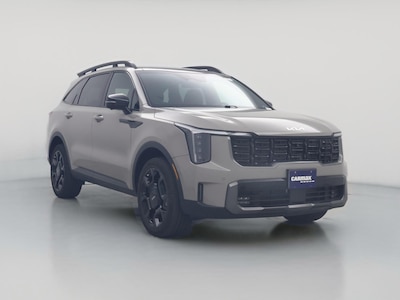 Gray 2024 Kia Sorento SX