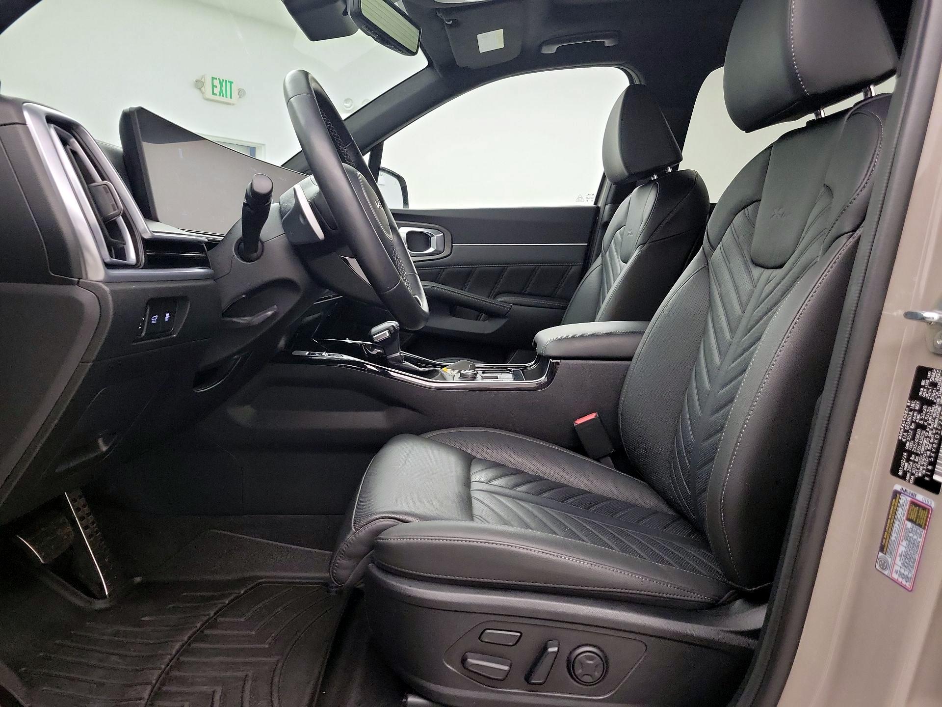 Thumbnail: 2024 Kia Sorento - 11