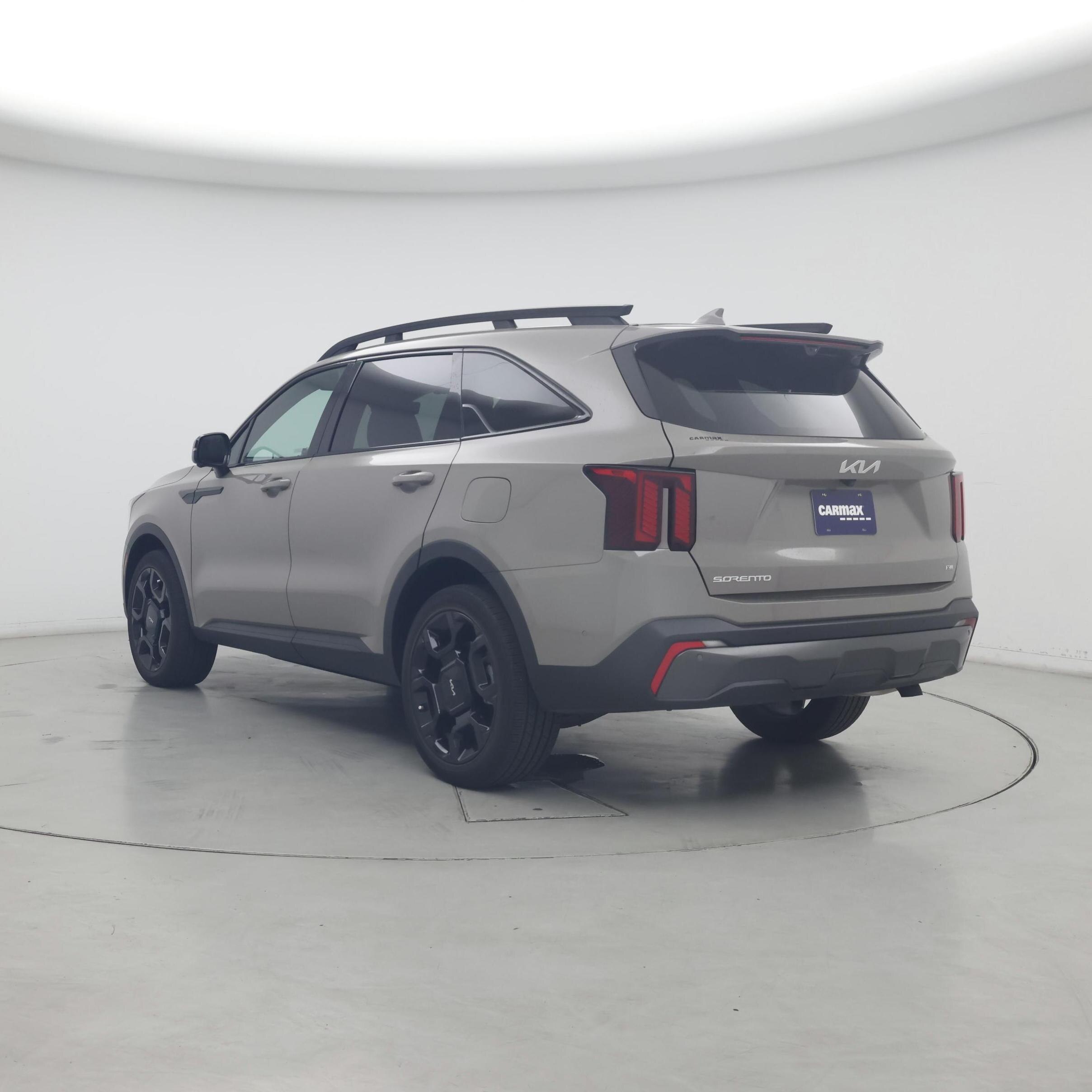 Thumbnail: 2024 Kia Sorento - 2