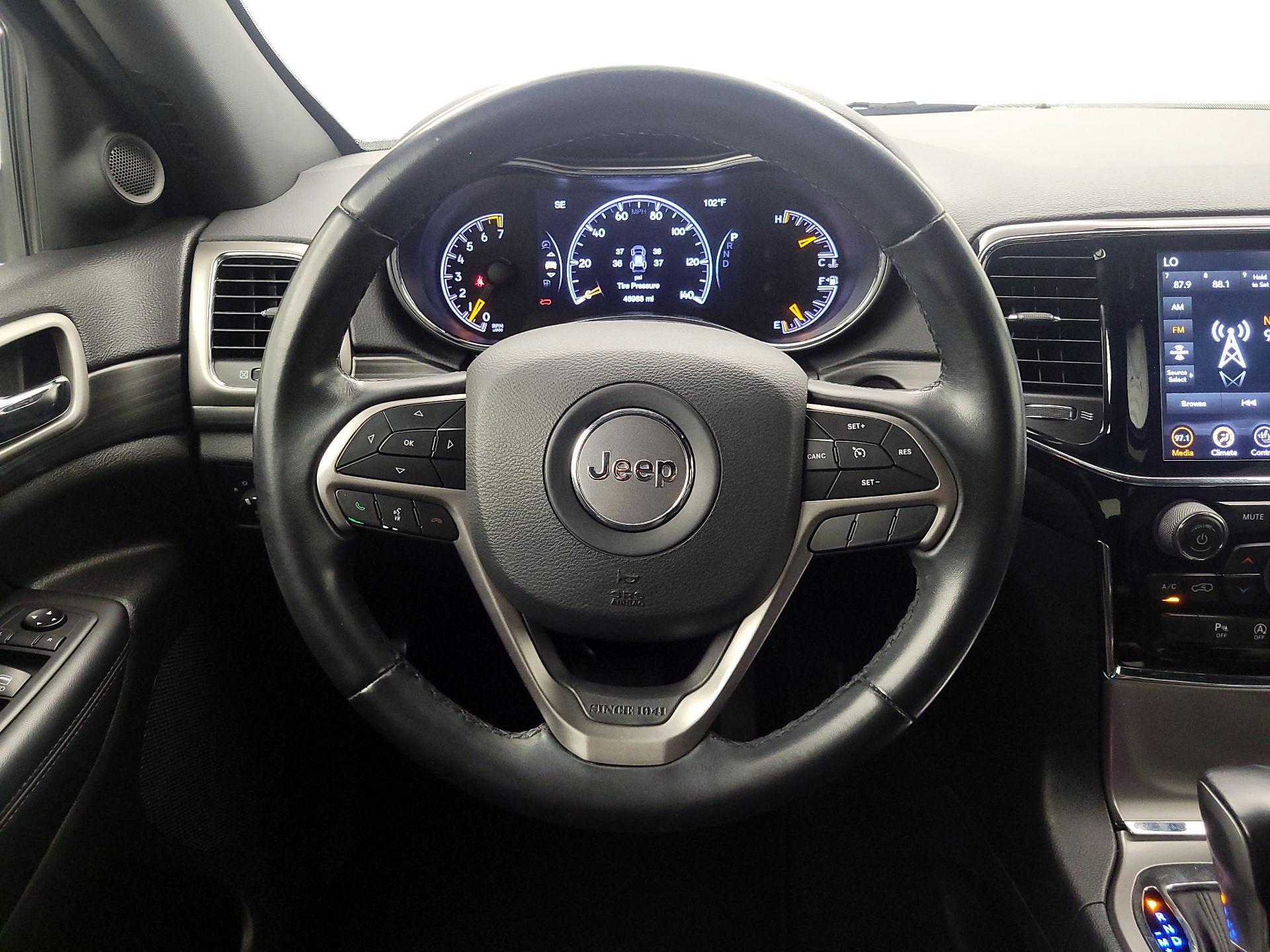 Thumbnail: 2020 Jeep Grand Cherokee - 10