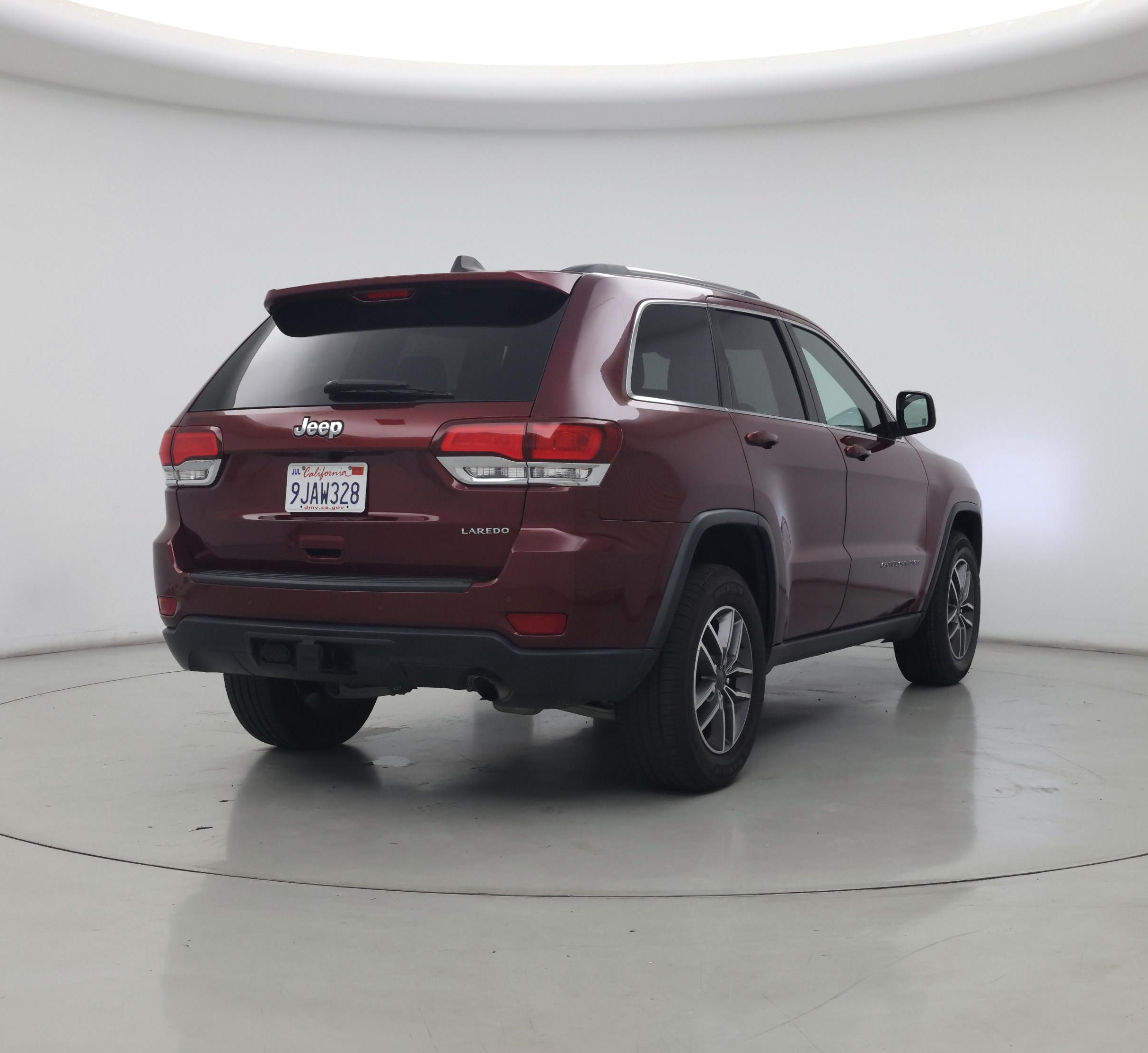 Thumbnail: 2020 Jeep Grand Cherokee - 8
