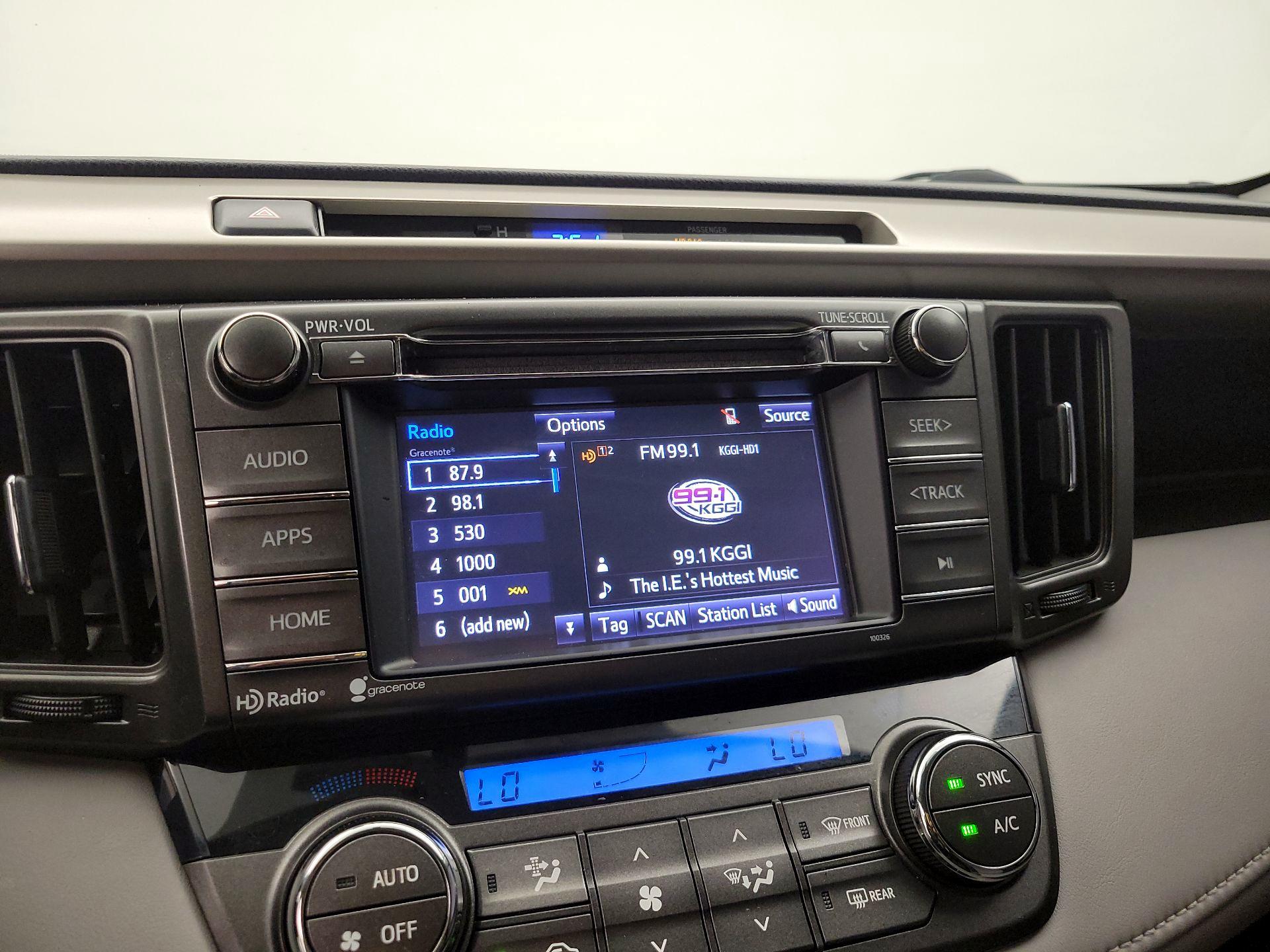 Thumbnail: 2015 Toyota RAV4 - 15