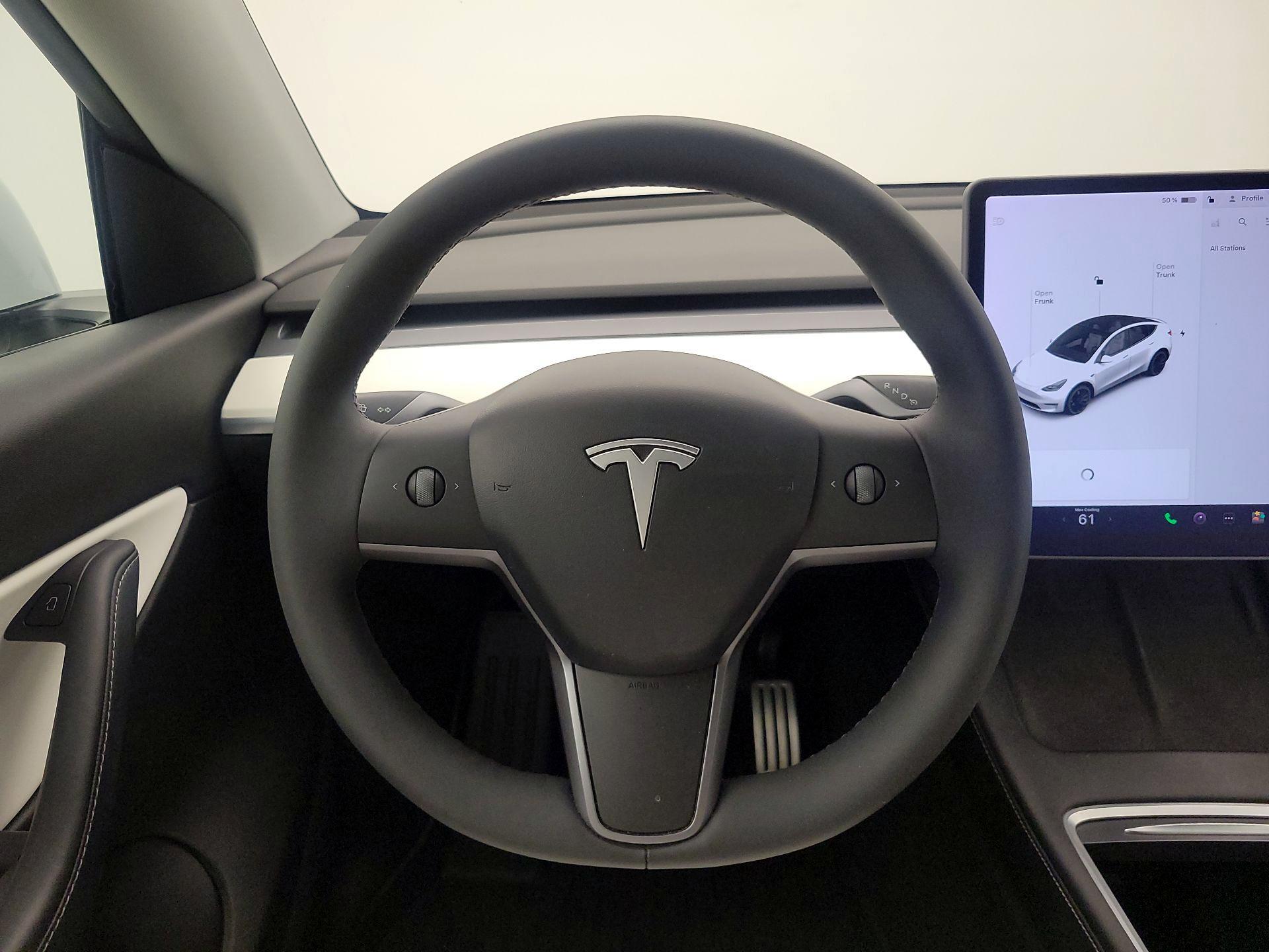 Thumbnail: 2022 Tesla Model Y - 10