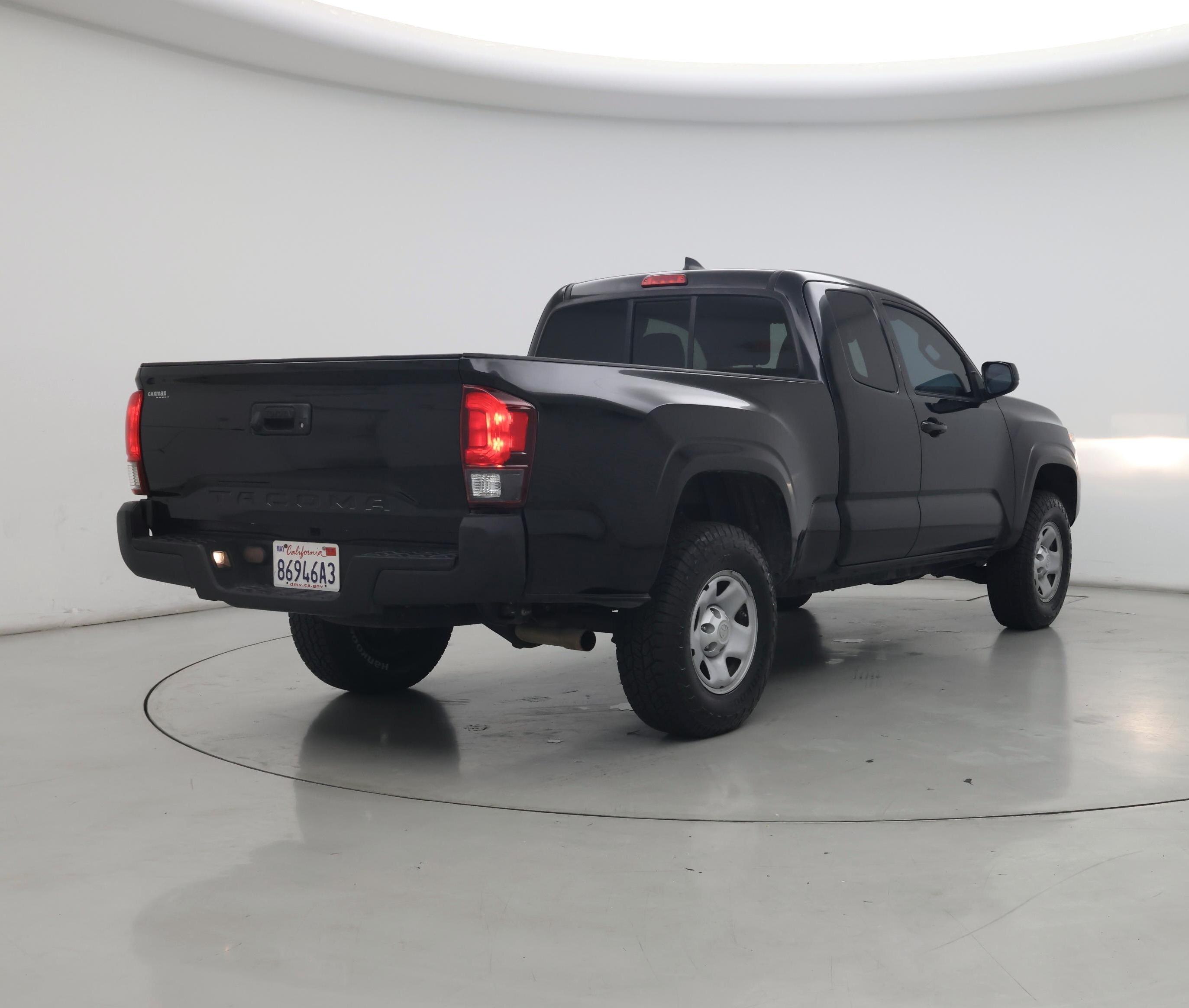 Thumbnail: 2019 Toyota Tacoma - 8