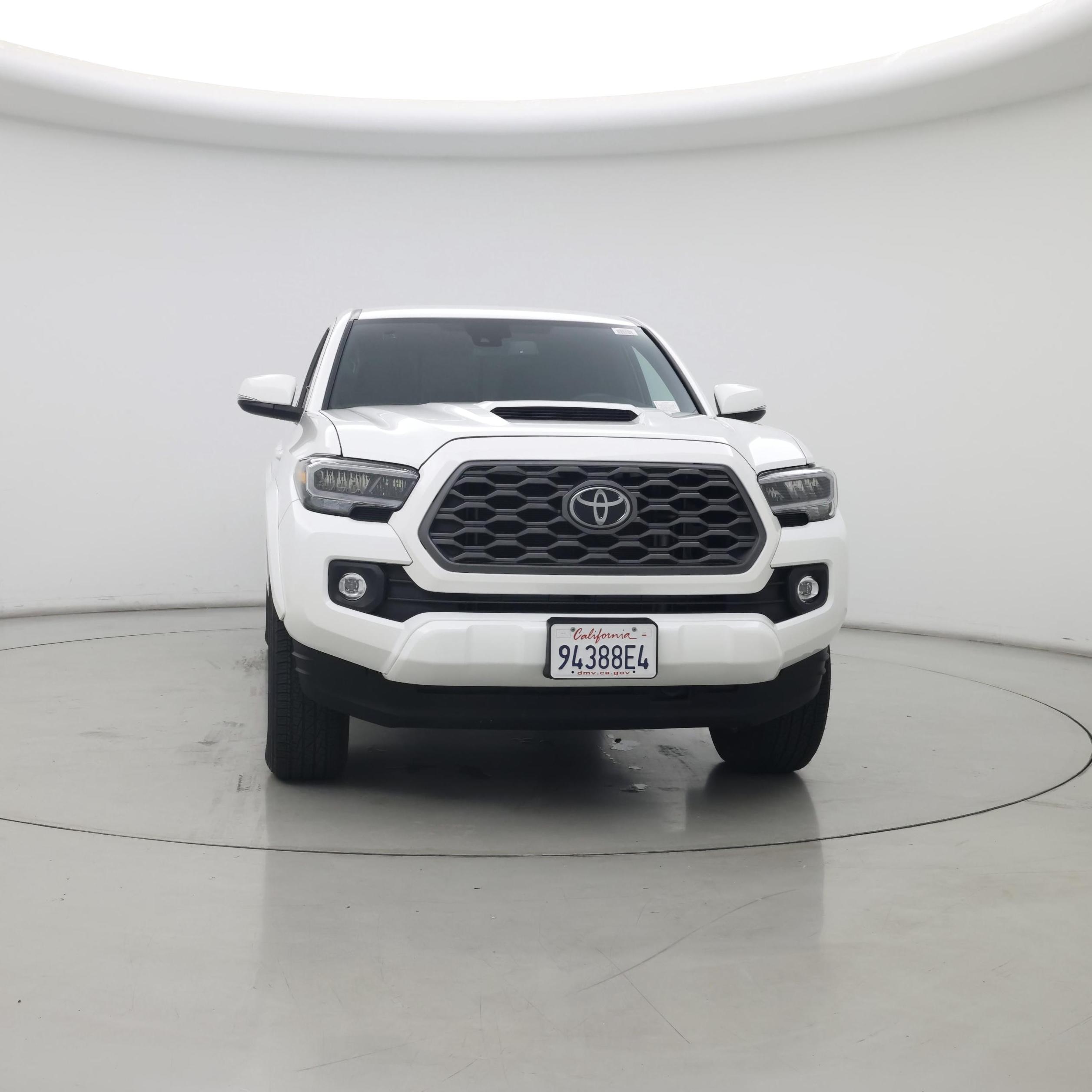 Thumbnail: 2022 Toyota Tacoma - 5