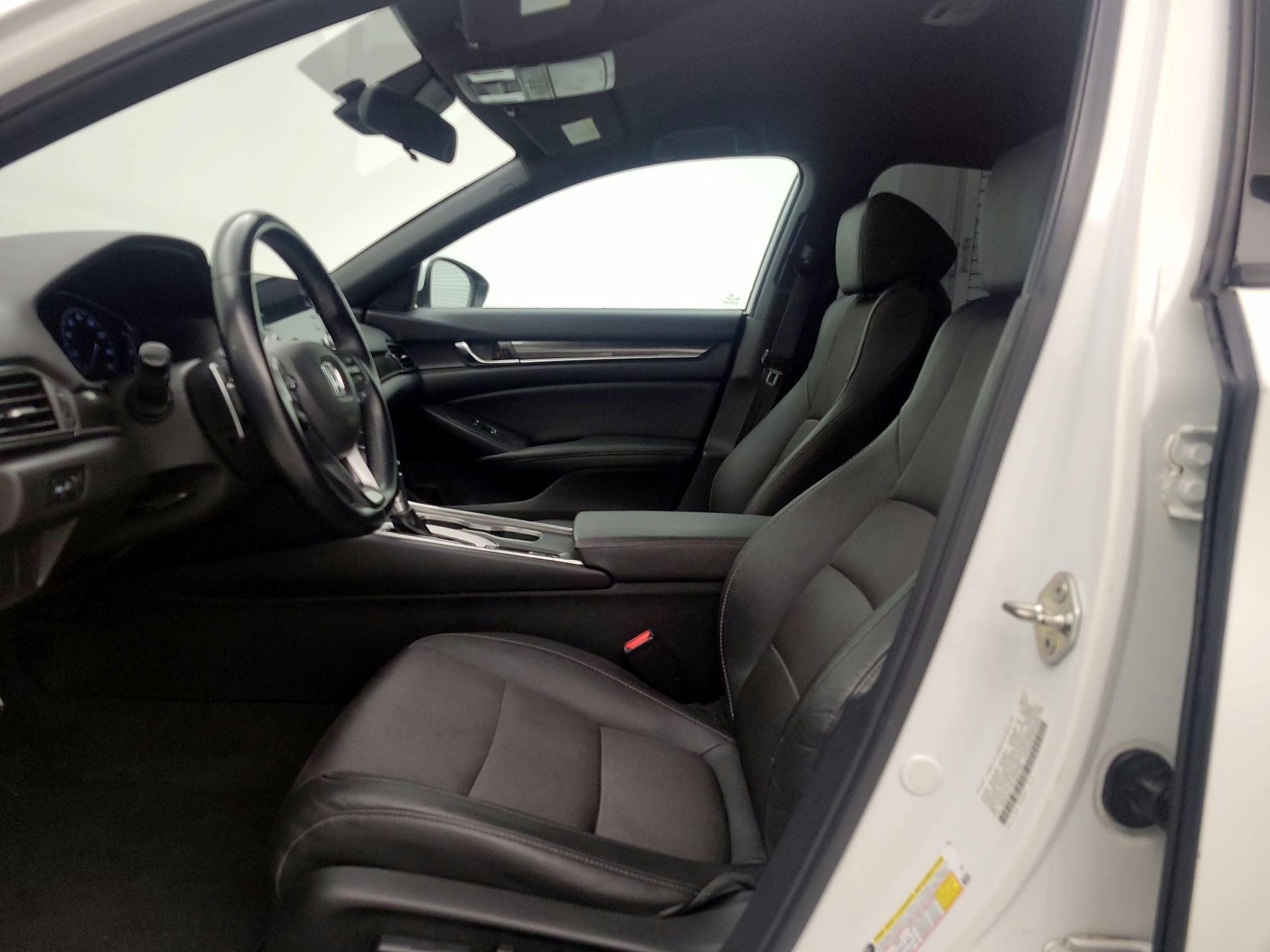 Thumbnail: 2019 Honda Accord - 11