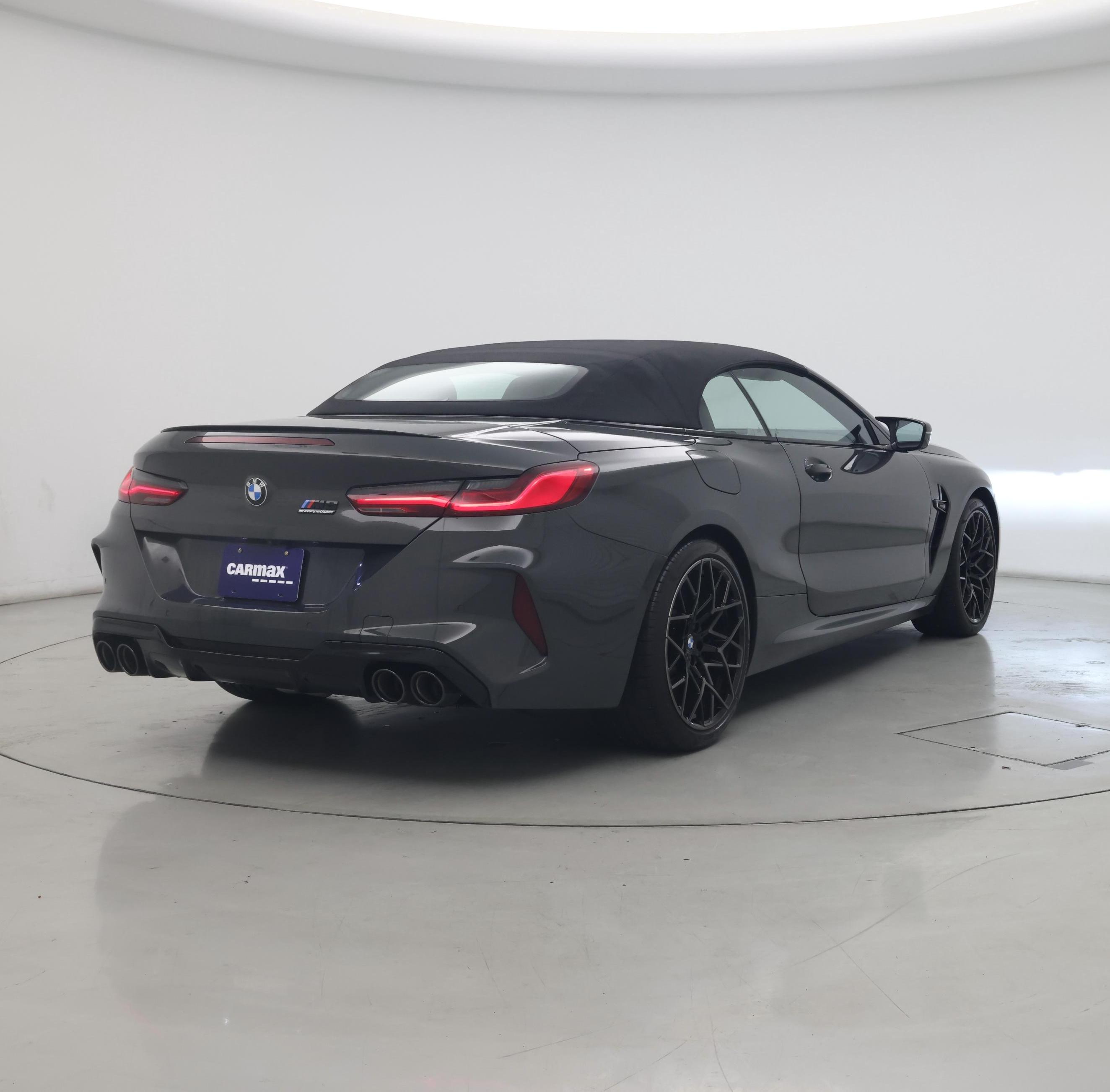 Thumbnail: 2022 BMW M8 - 8