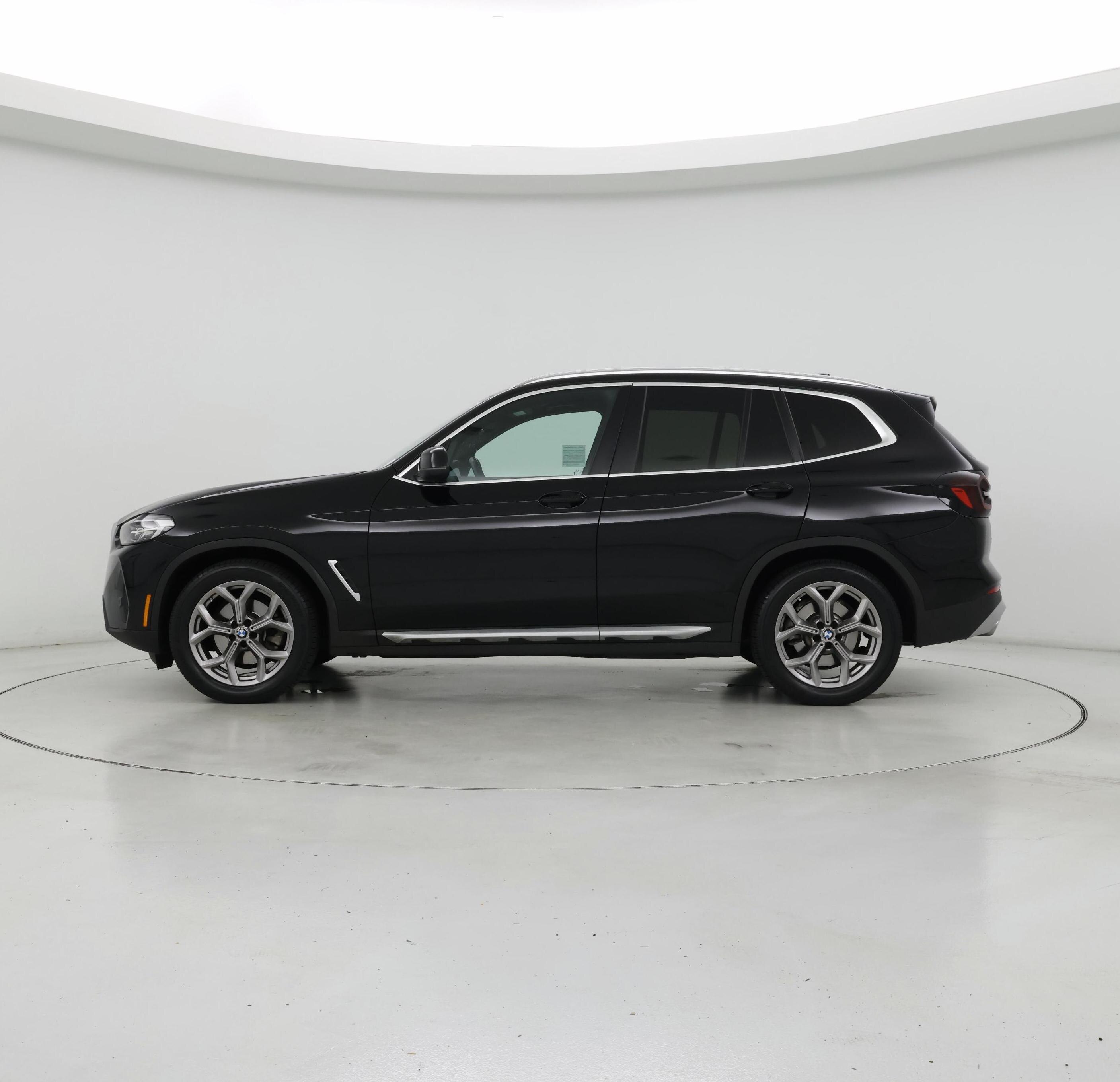 Thumbnail: 2023 BMW X3 - 3