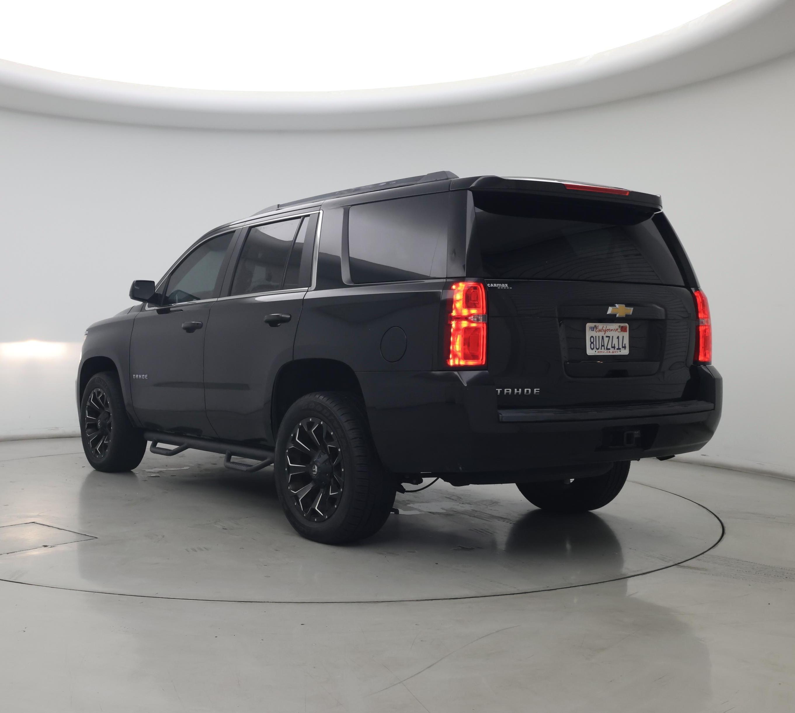 Thumbnail: 2017 Chevrolet Tahoe - 2