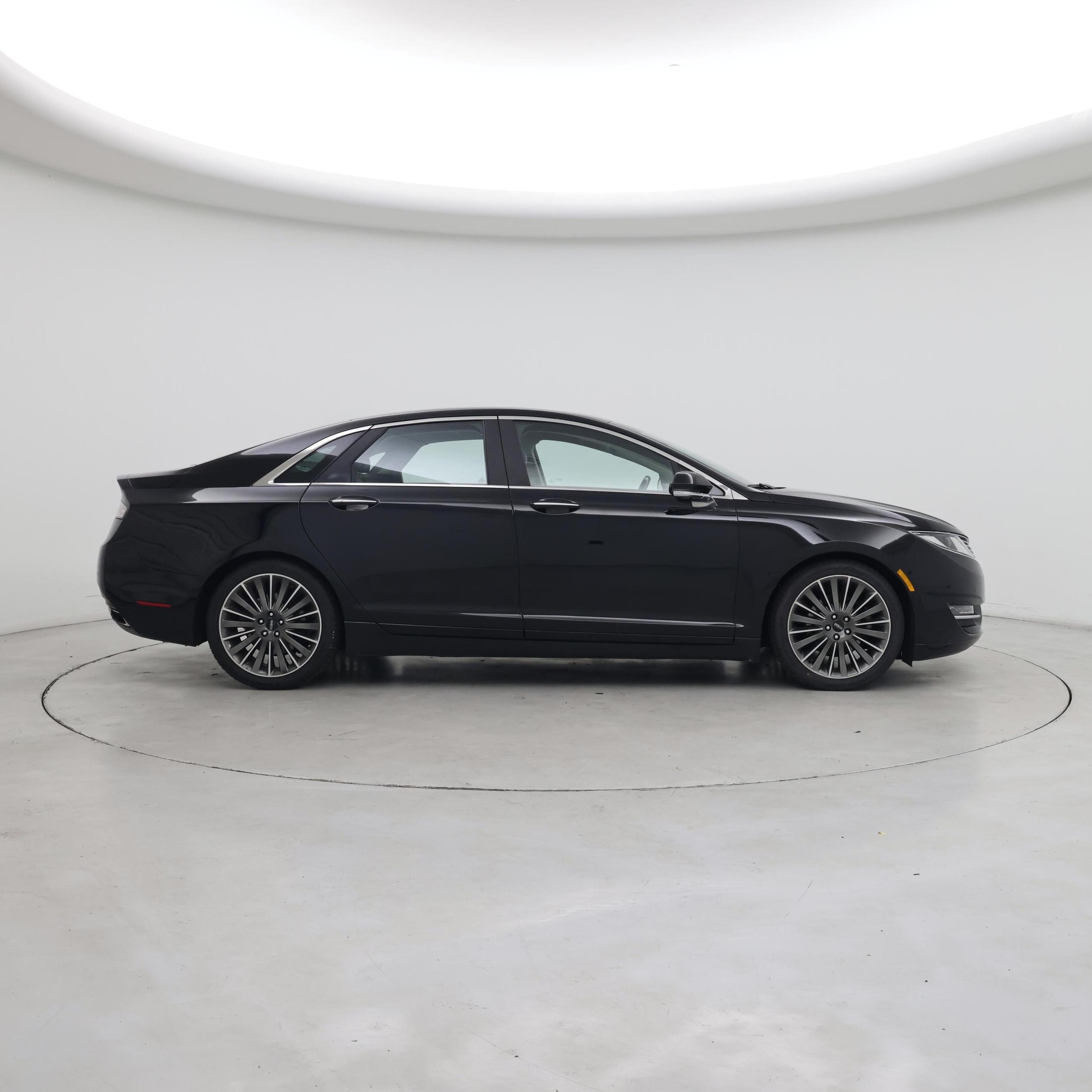 Thumbnail: 2016 Lincoln MKZ - 7