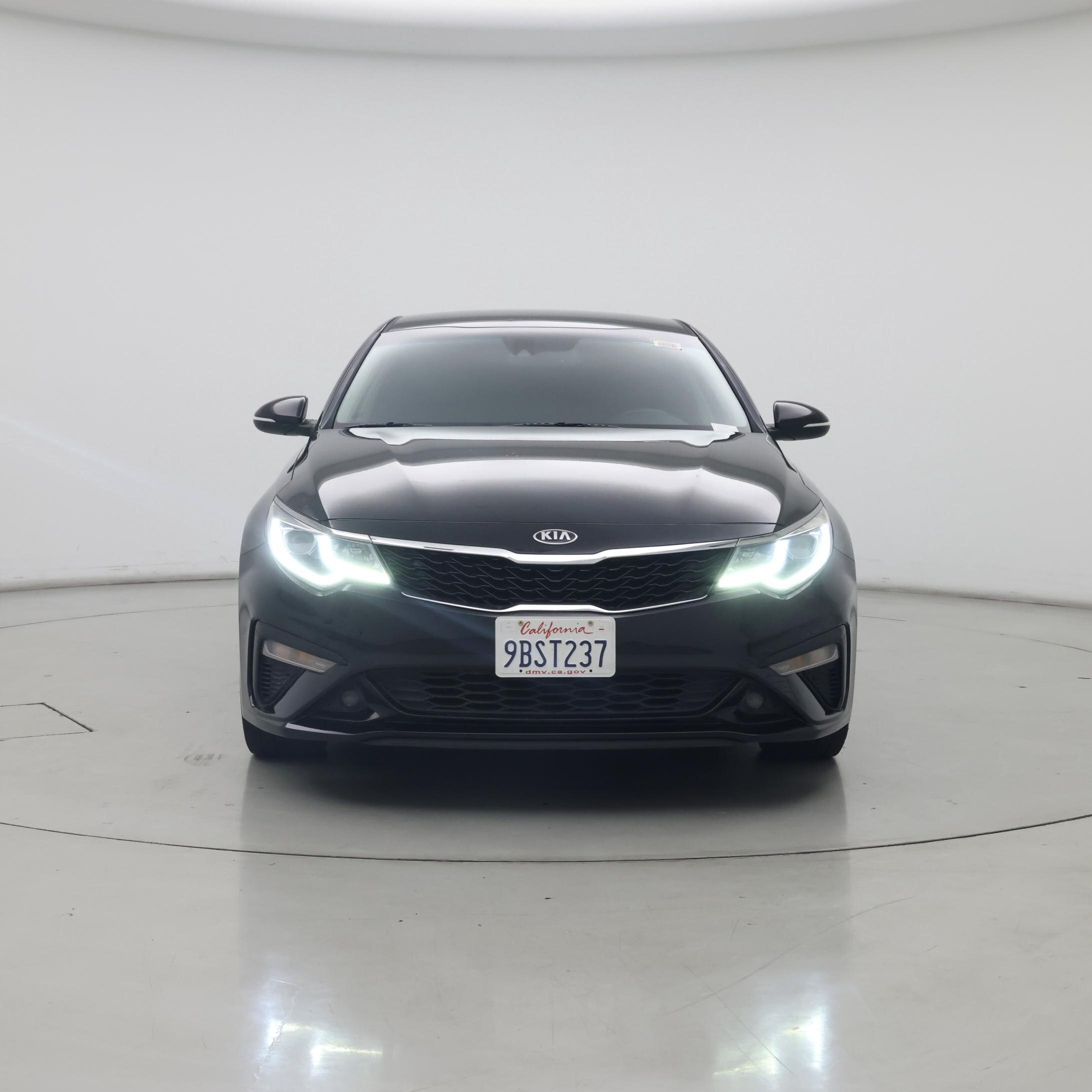 Thumbnail: 2020 Kia Optima - 5