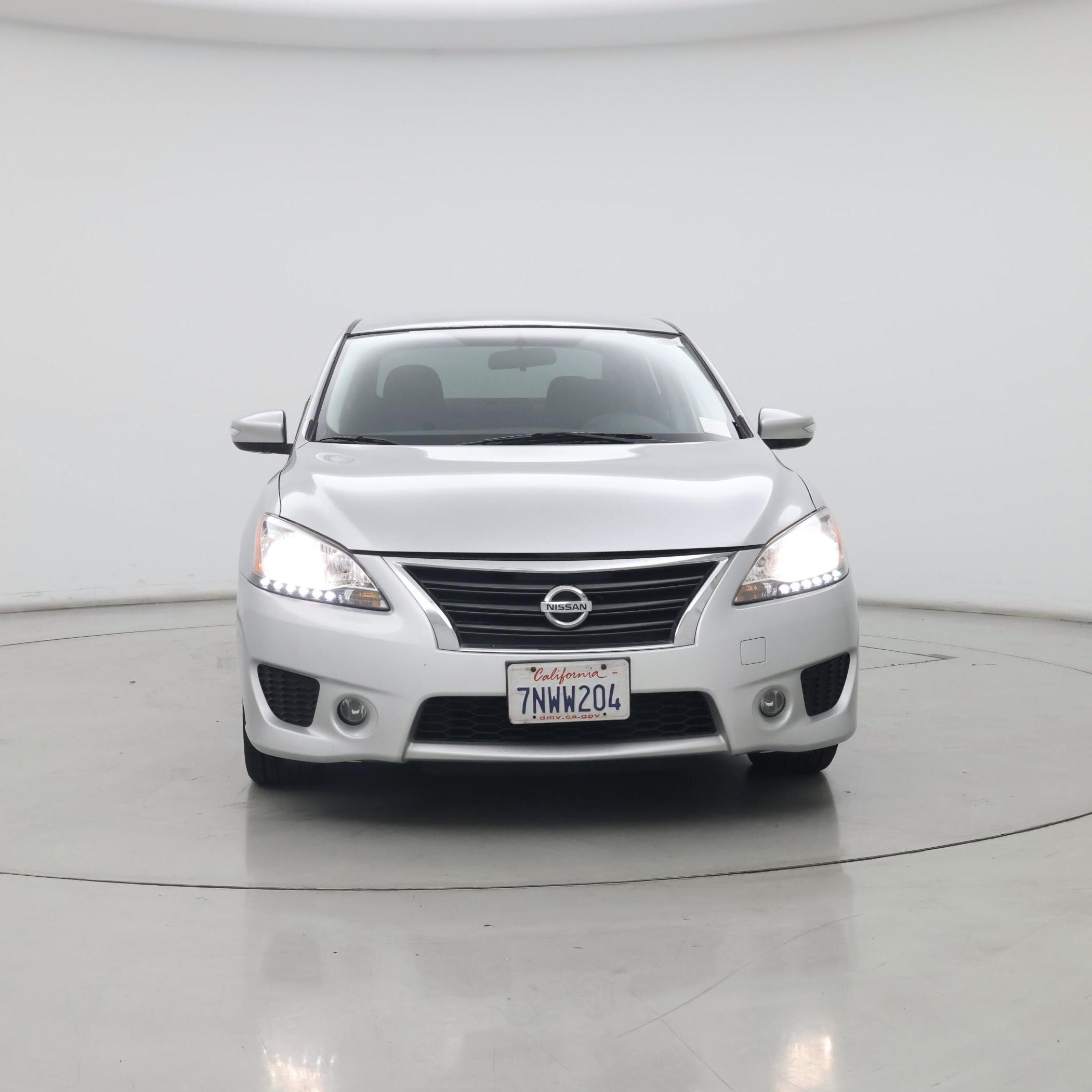 Thumbnail: 2015 Nissan Sentra - 5