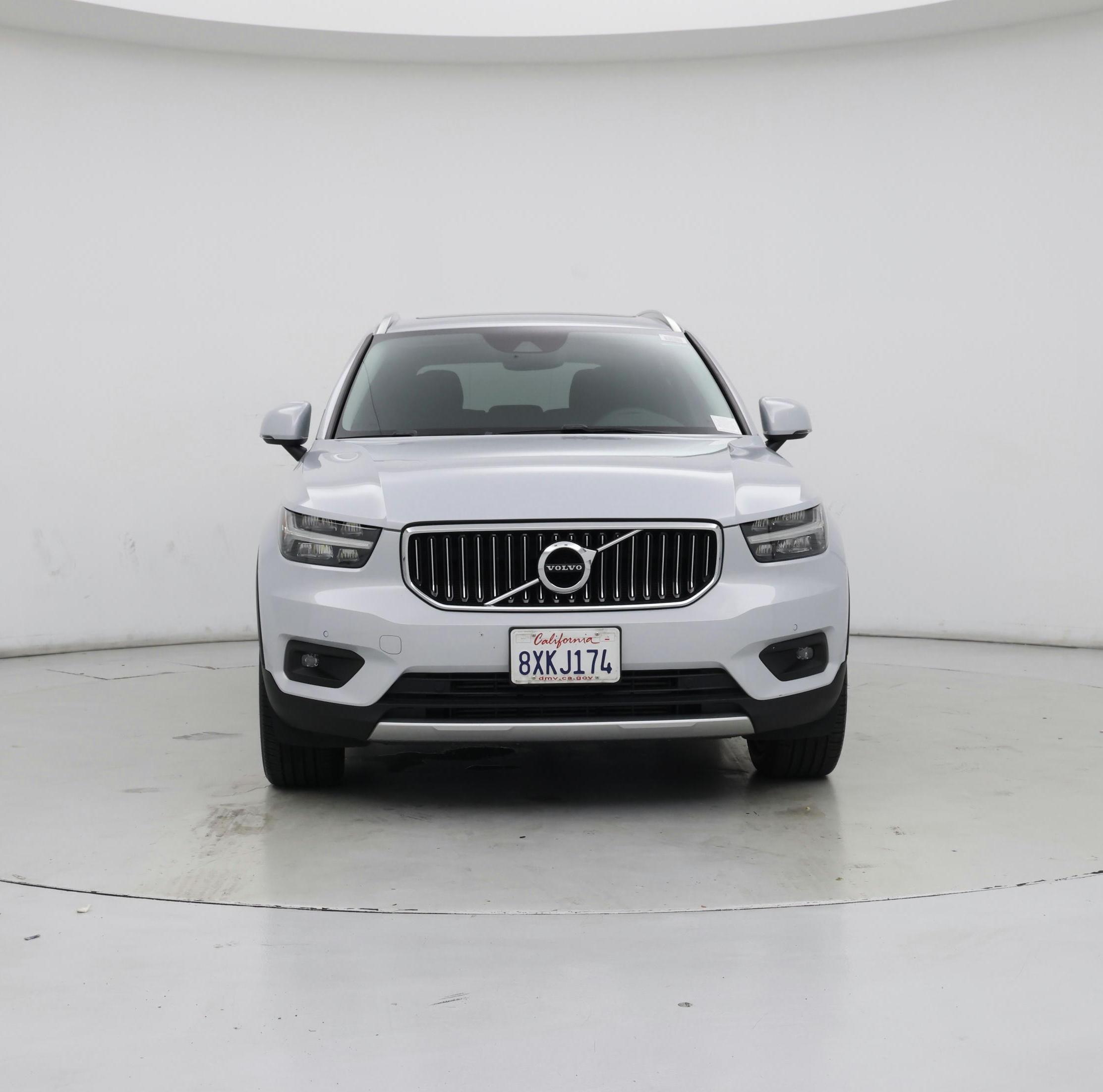 Thumbnail: 2021 Volvo XC40 - 5