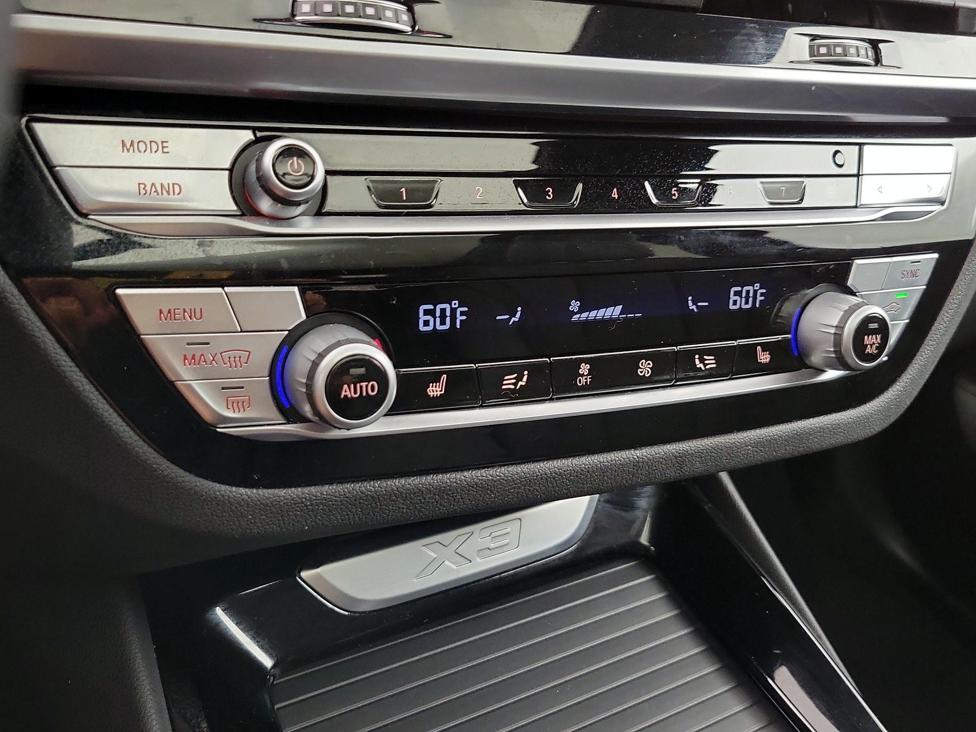 Thumbnail: 2021 BMW X3 - 17
