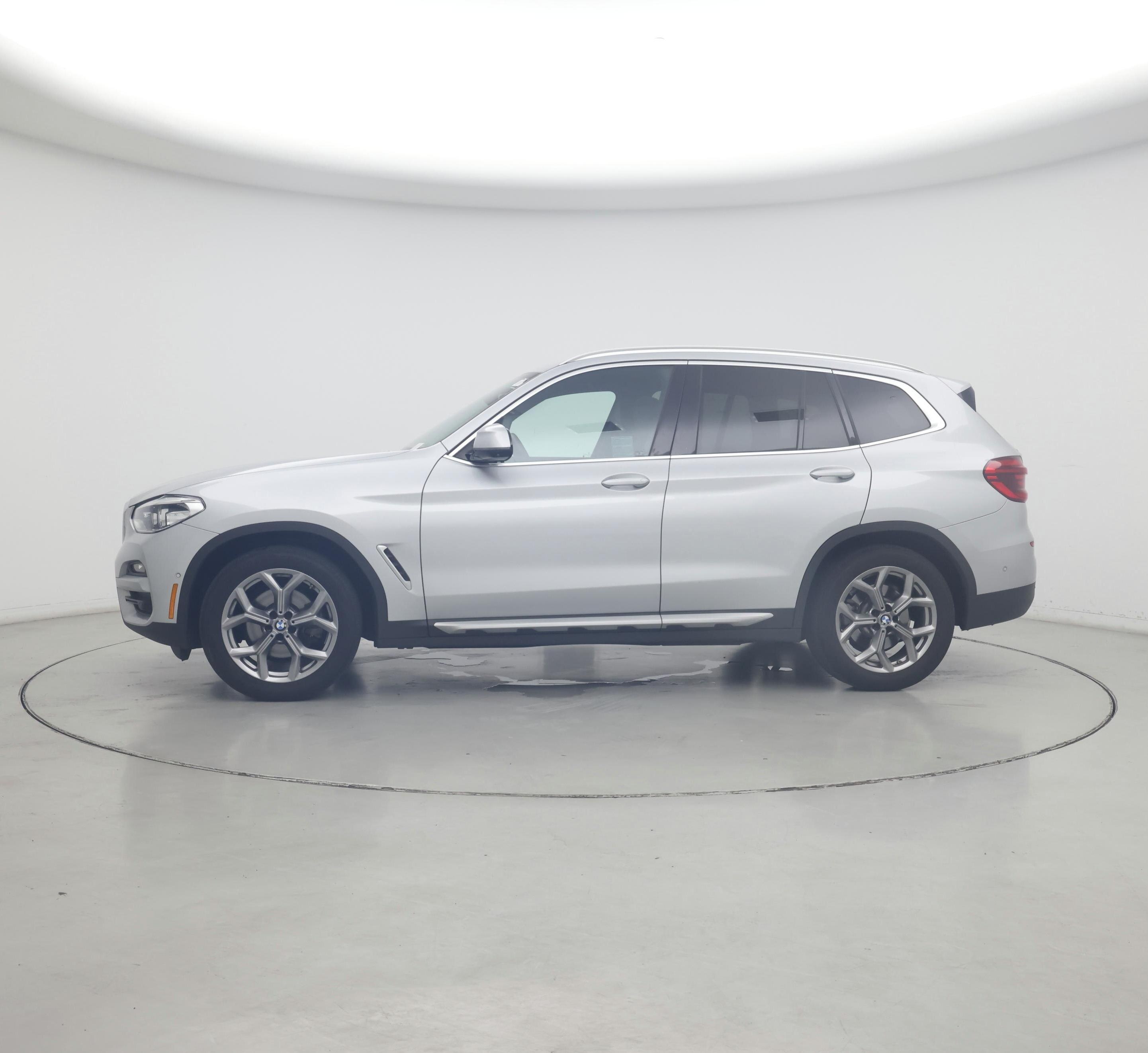 Thumbnail: 2021 BMW X3 - 3