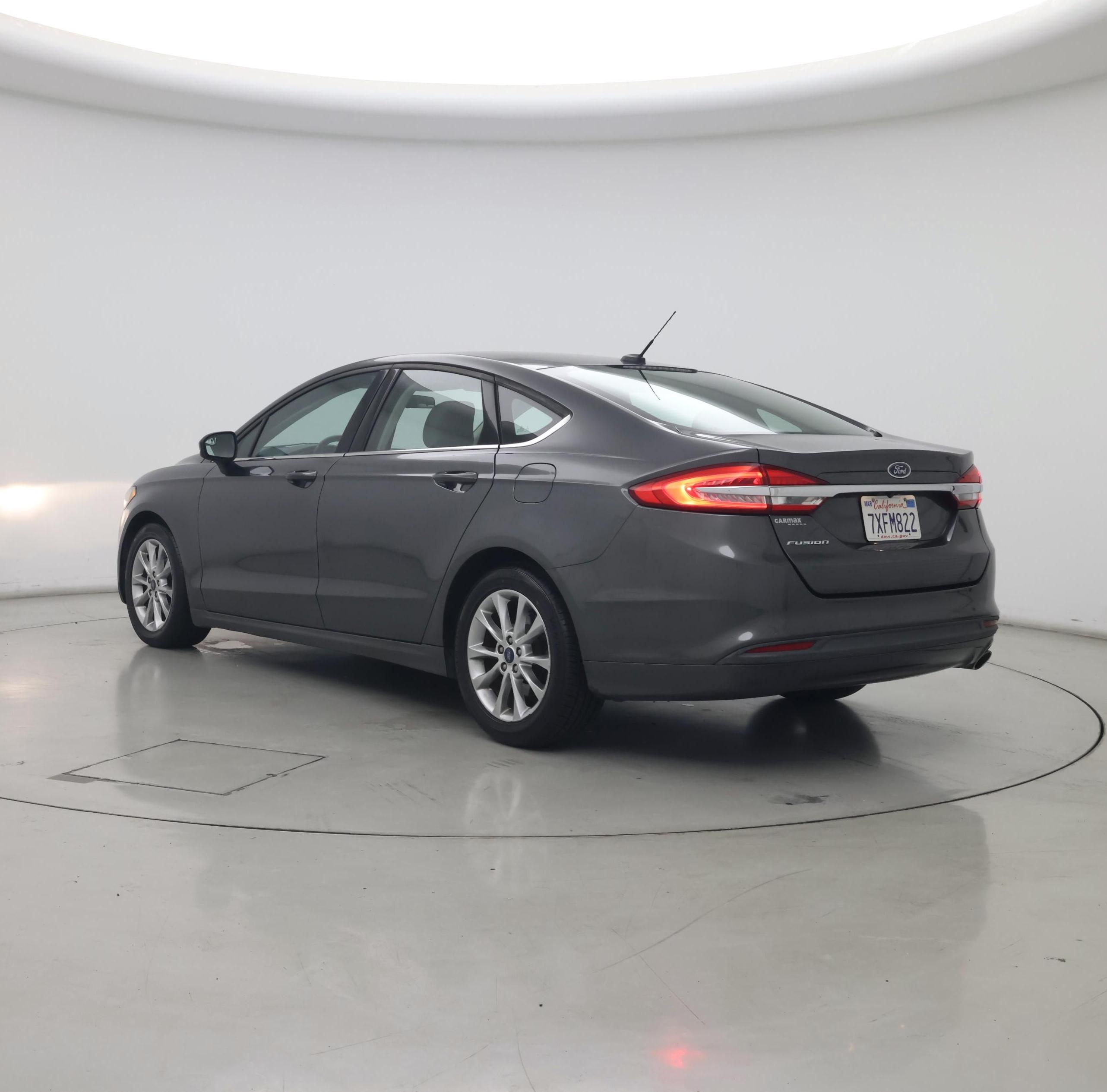 Thumbnail: 2017 Ford Fusion - 2