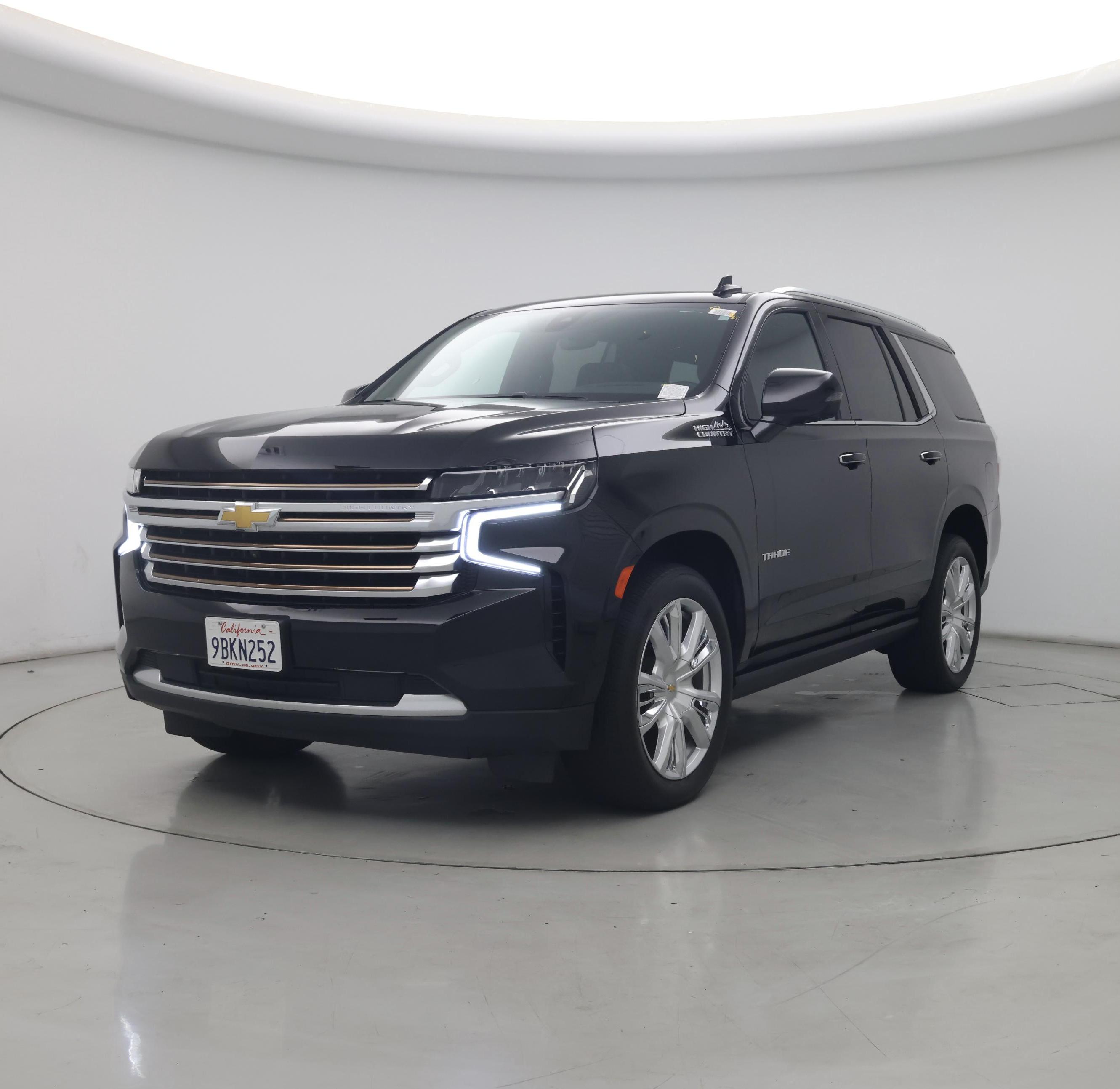 Thumbnail: 2022 Chevrolet Tahoe - 4
