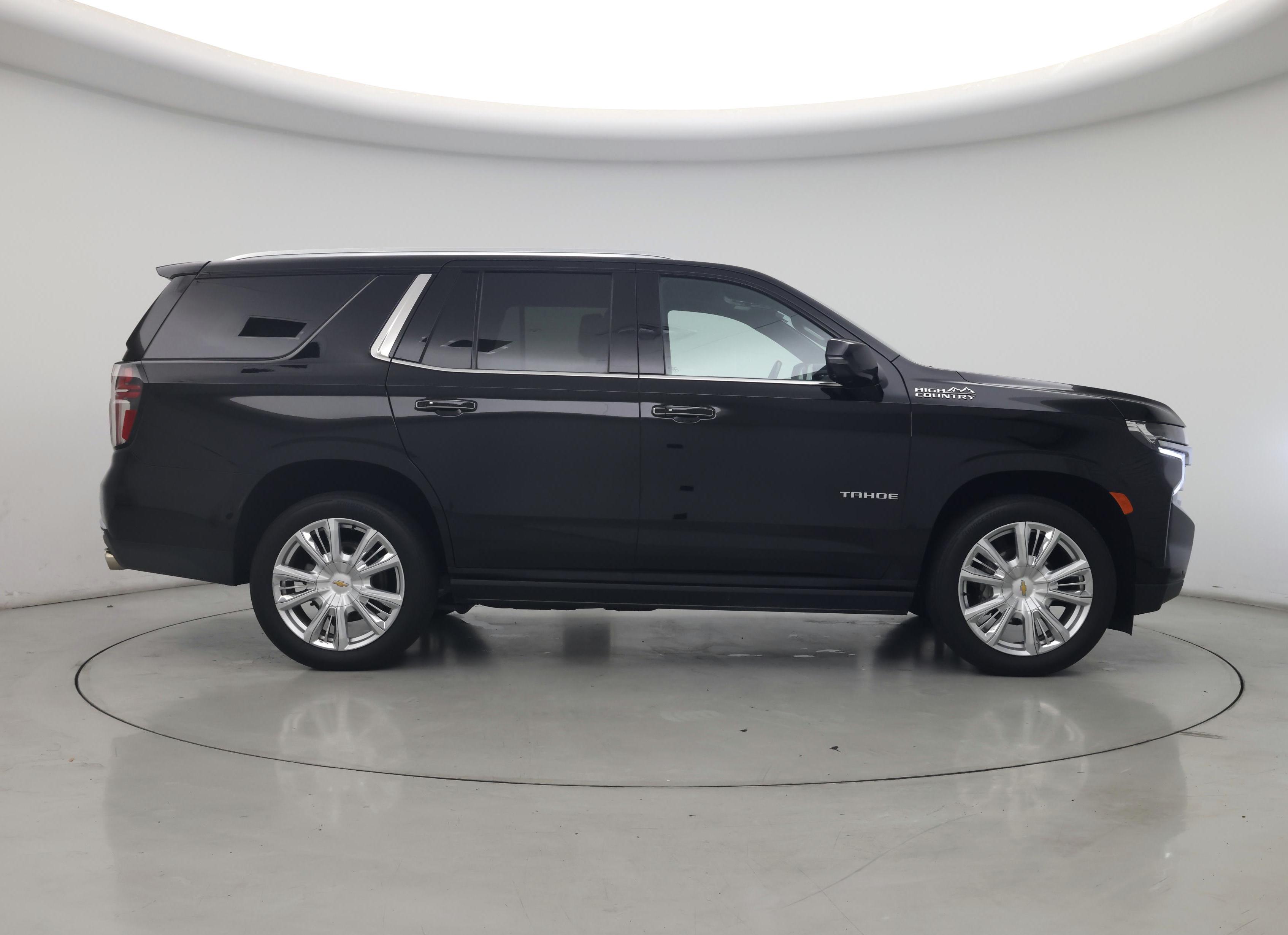 Thumbnail: 2022 Chevrolet Tahoe - 7