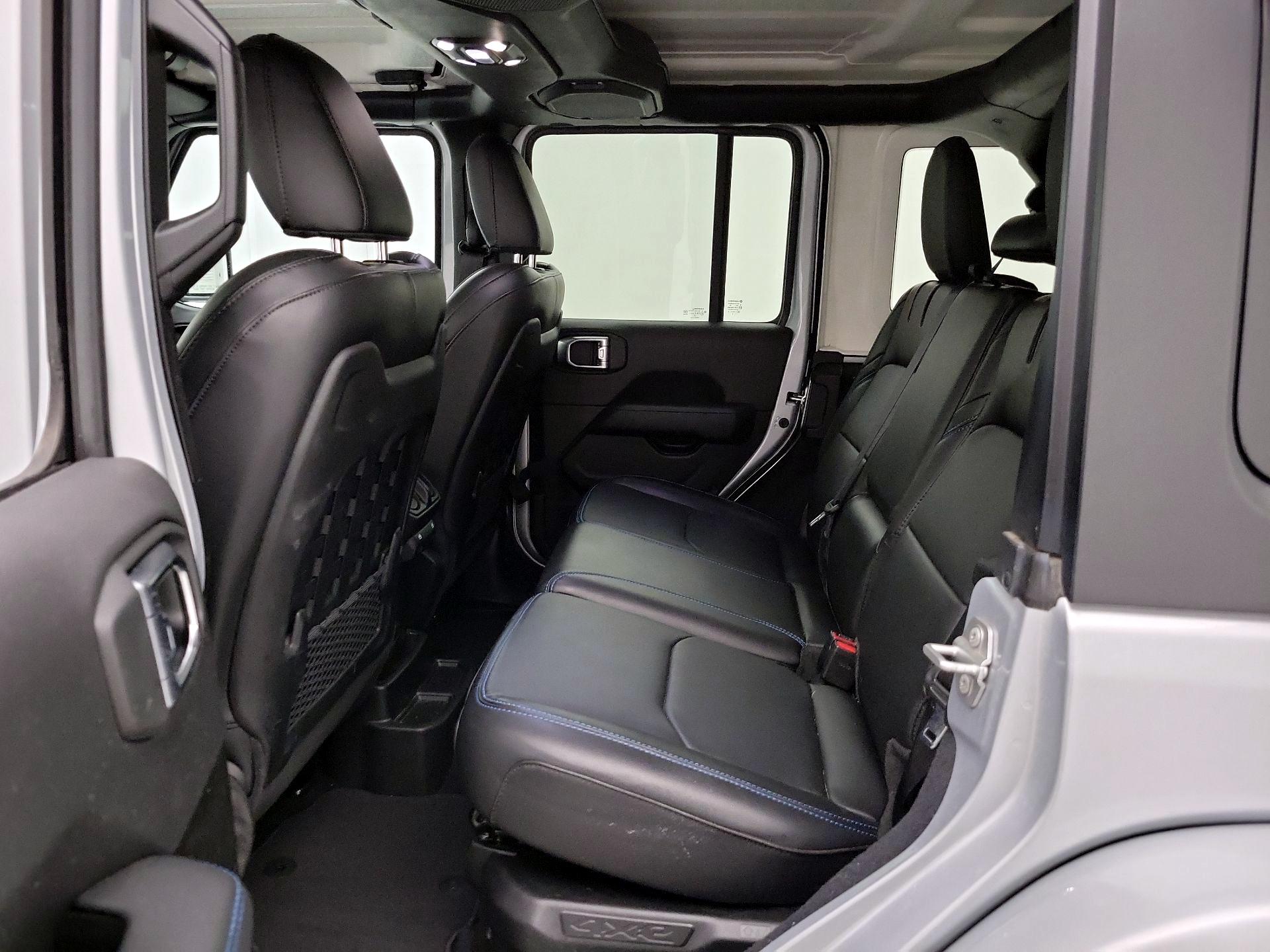 Thumbnail: 2023 Jeep Wrangler - 20